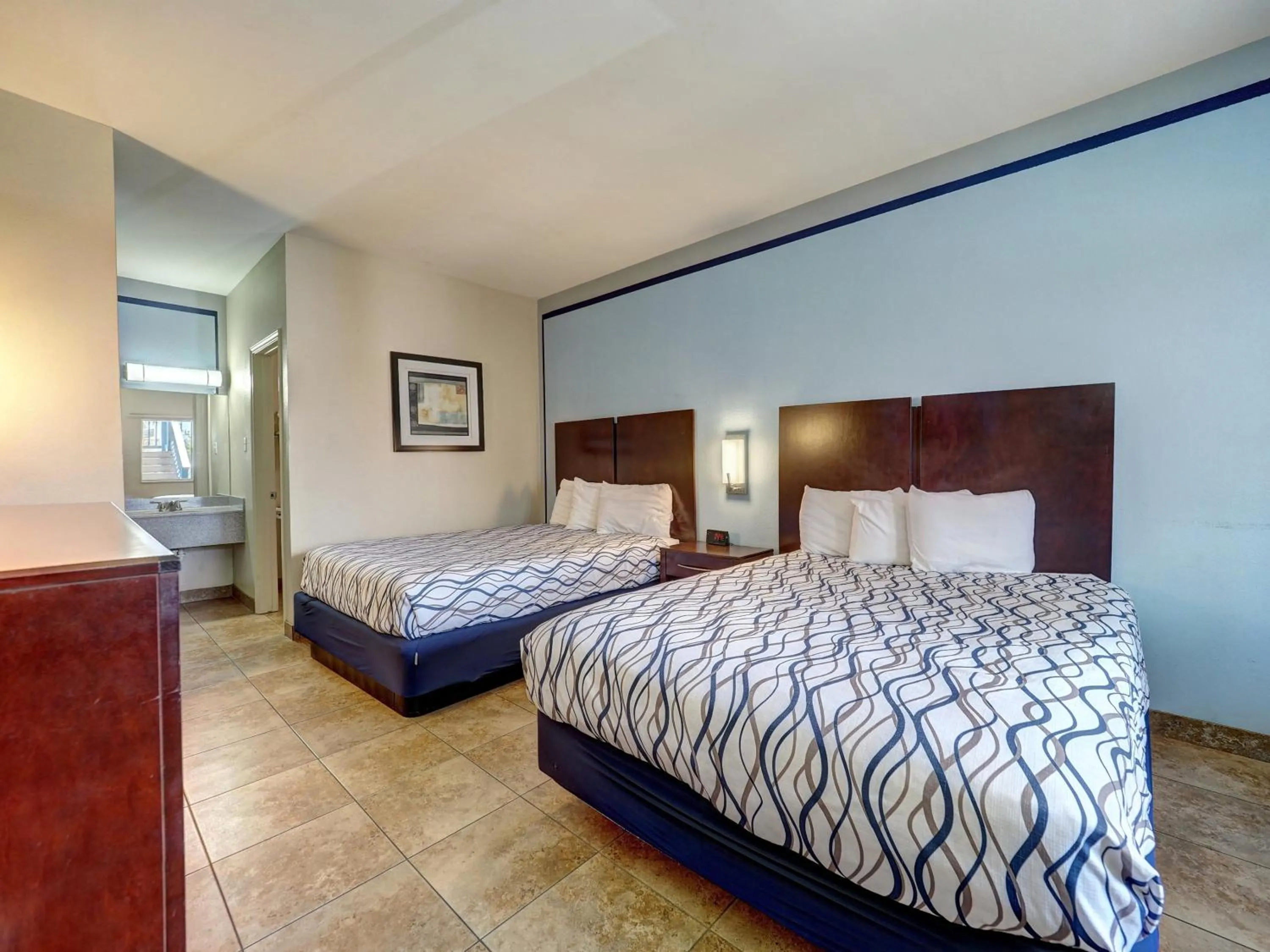 Bed in Alister Square Inn