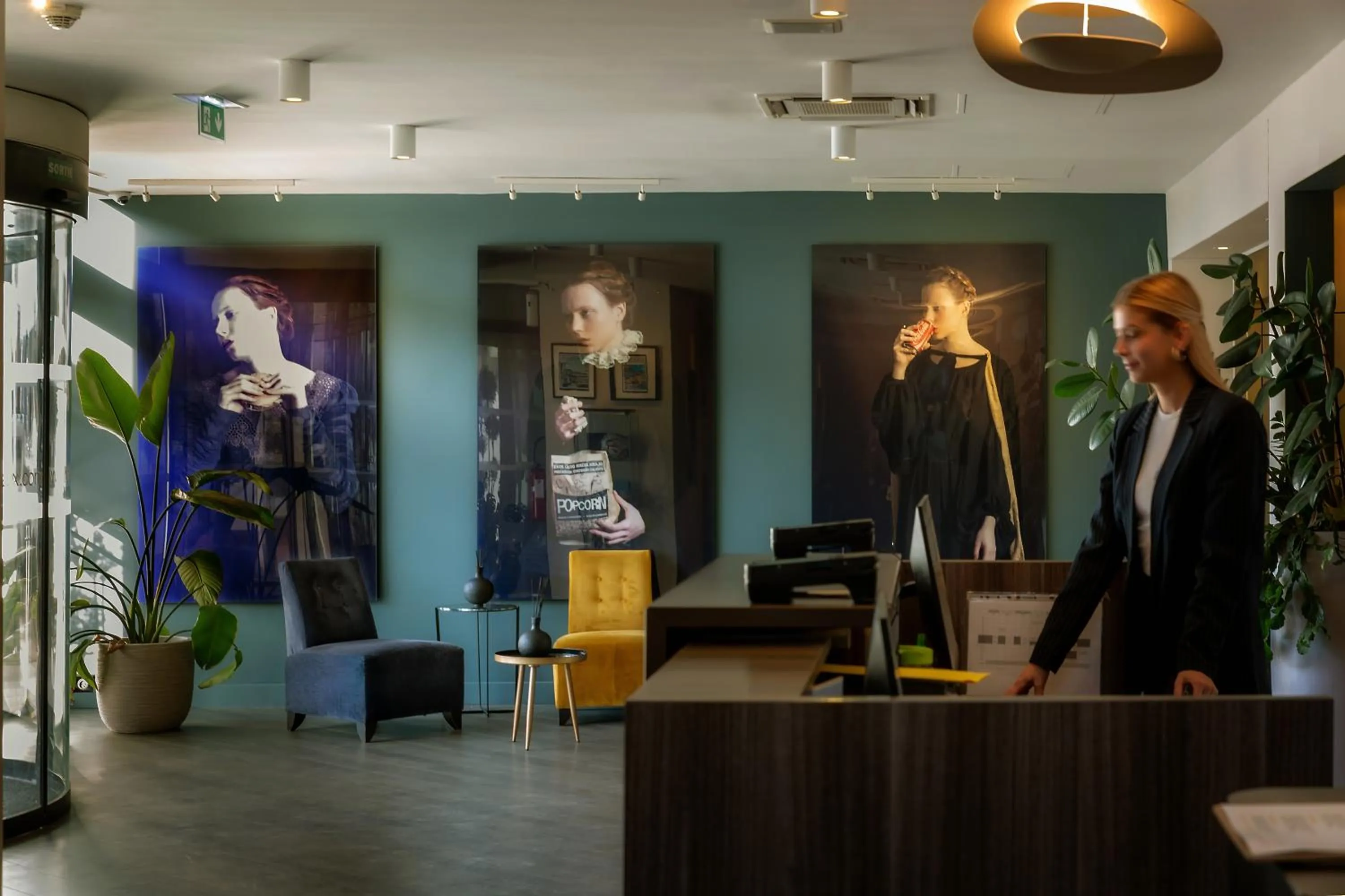 Property building in Best Western Hotel le Galice Aix-en-Provence