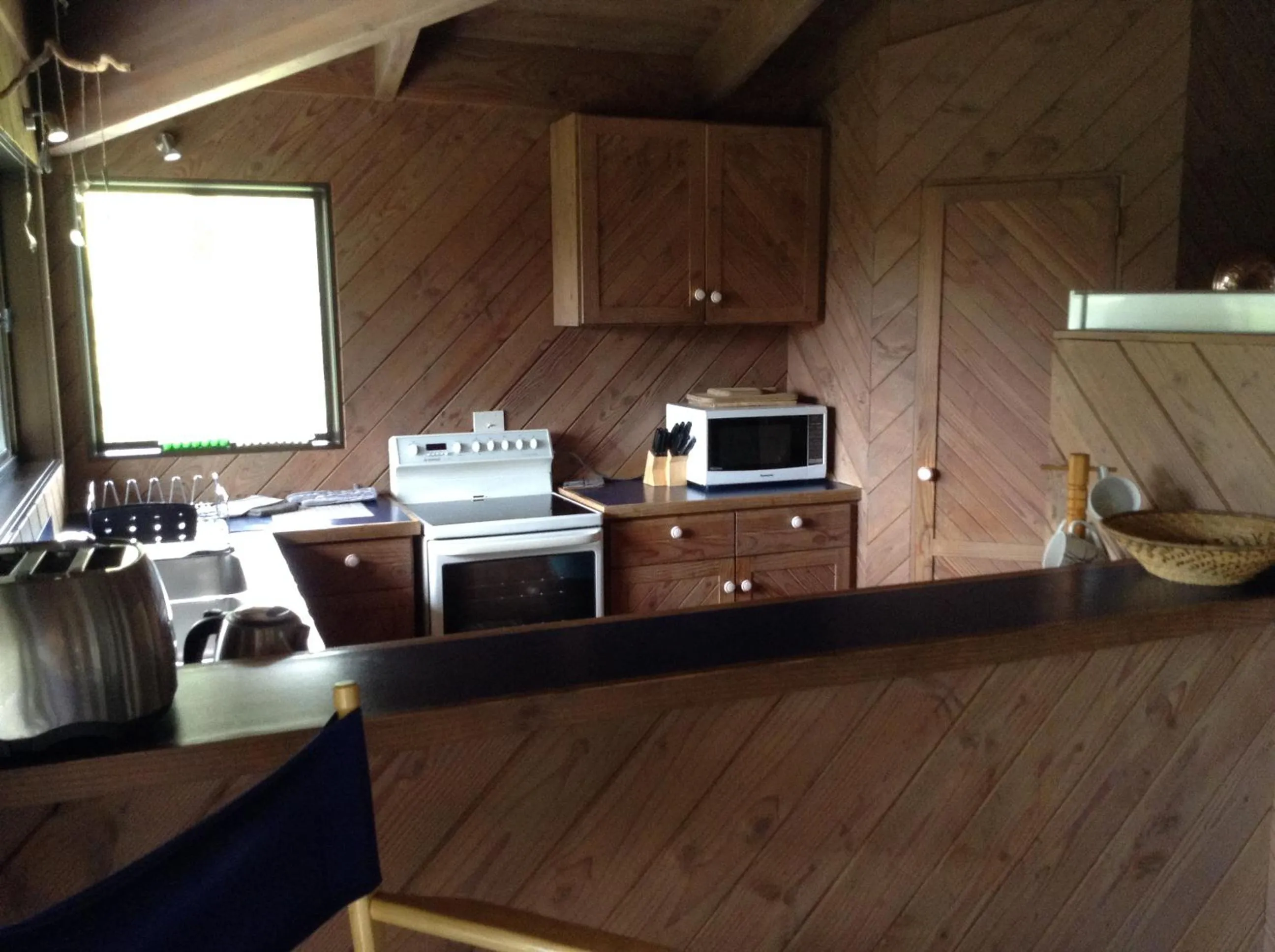 kitchen in Waiotemarama Falls Lodge