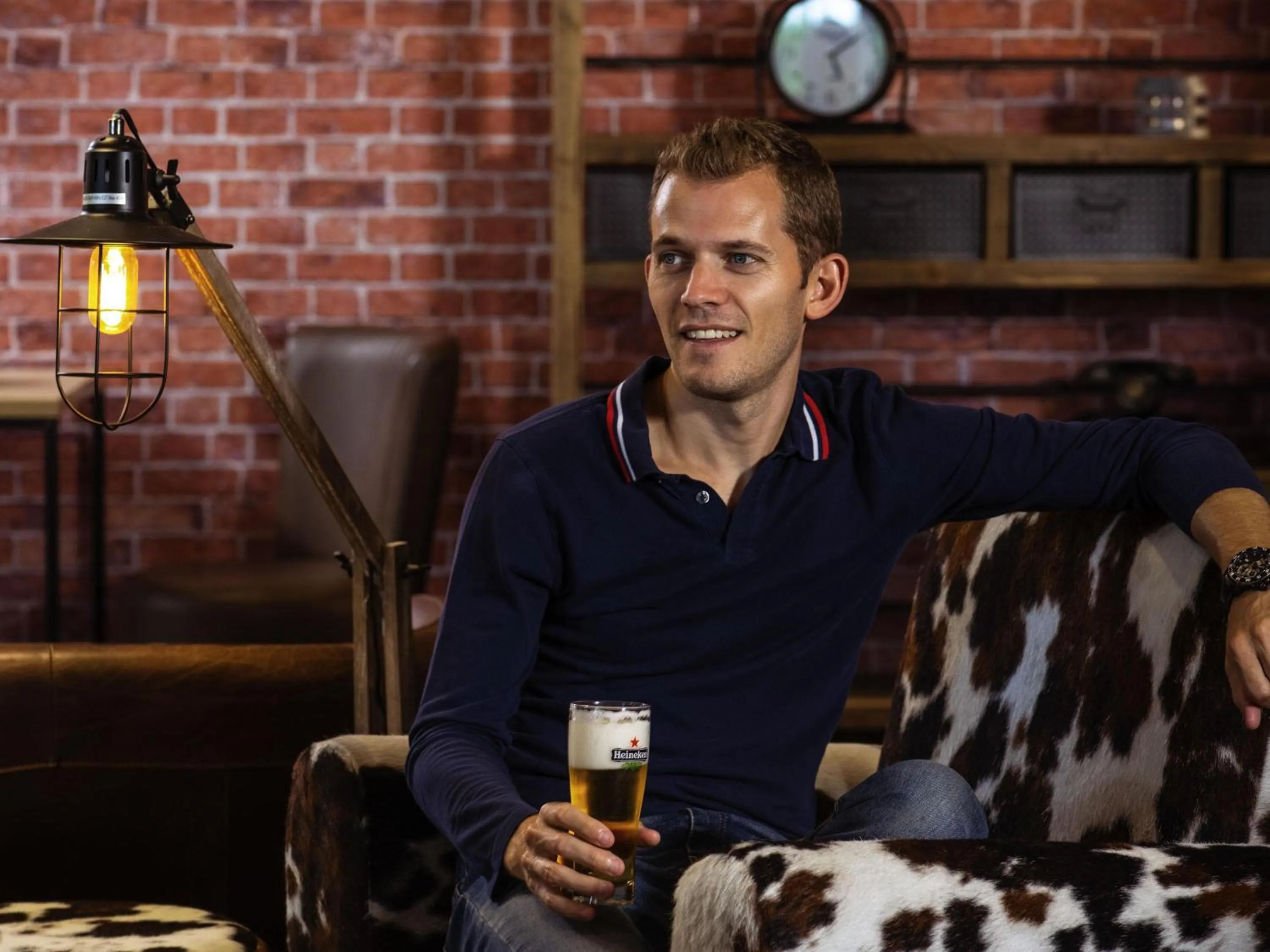 Lounge or bar in Mercure Lyon Est Chaponnay