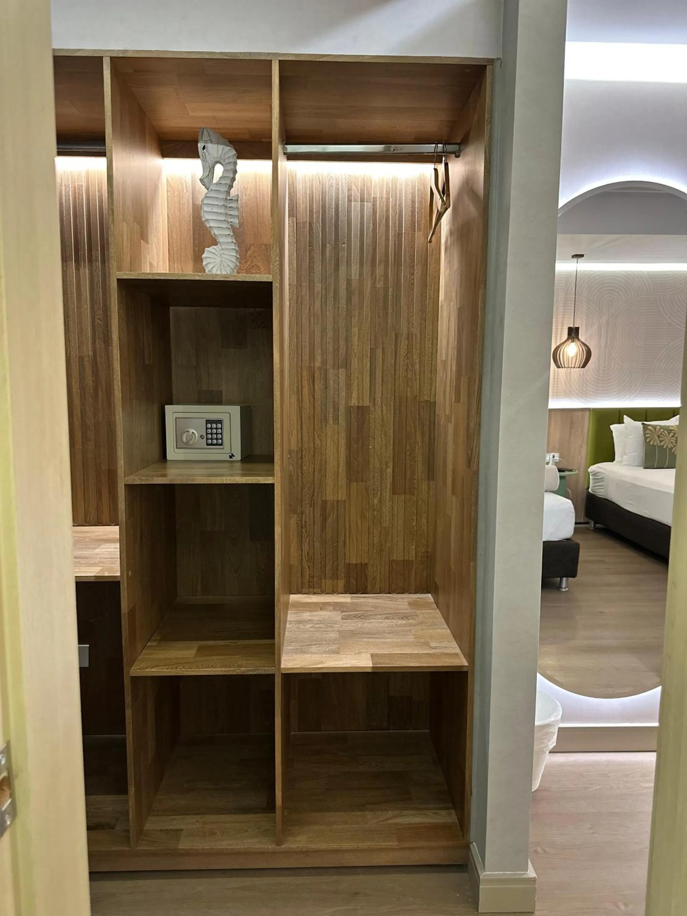 Photo of the whole room, Bed in Hotel Portofino