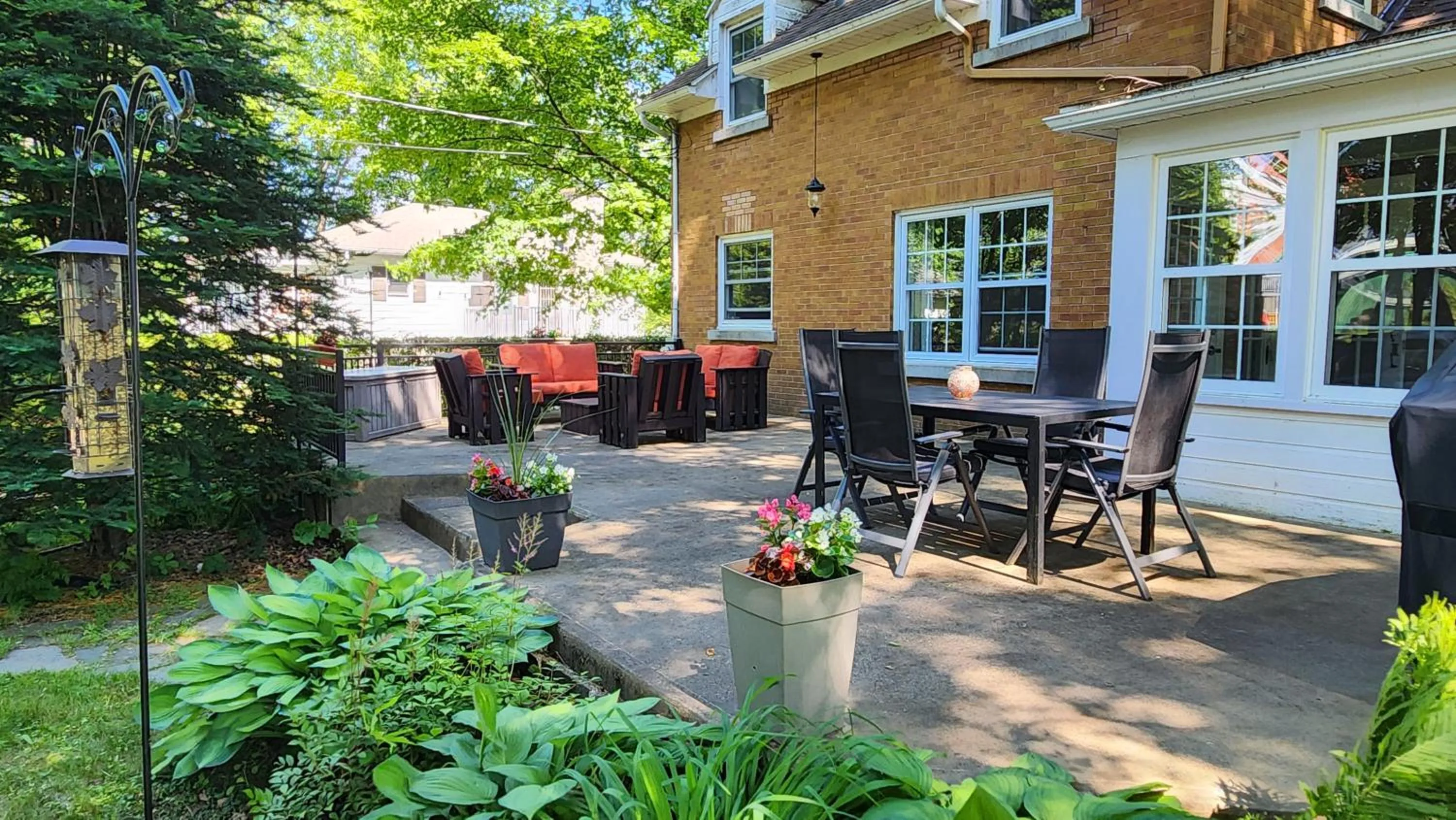 Patio in Gîte La Belle Aventure B&B