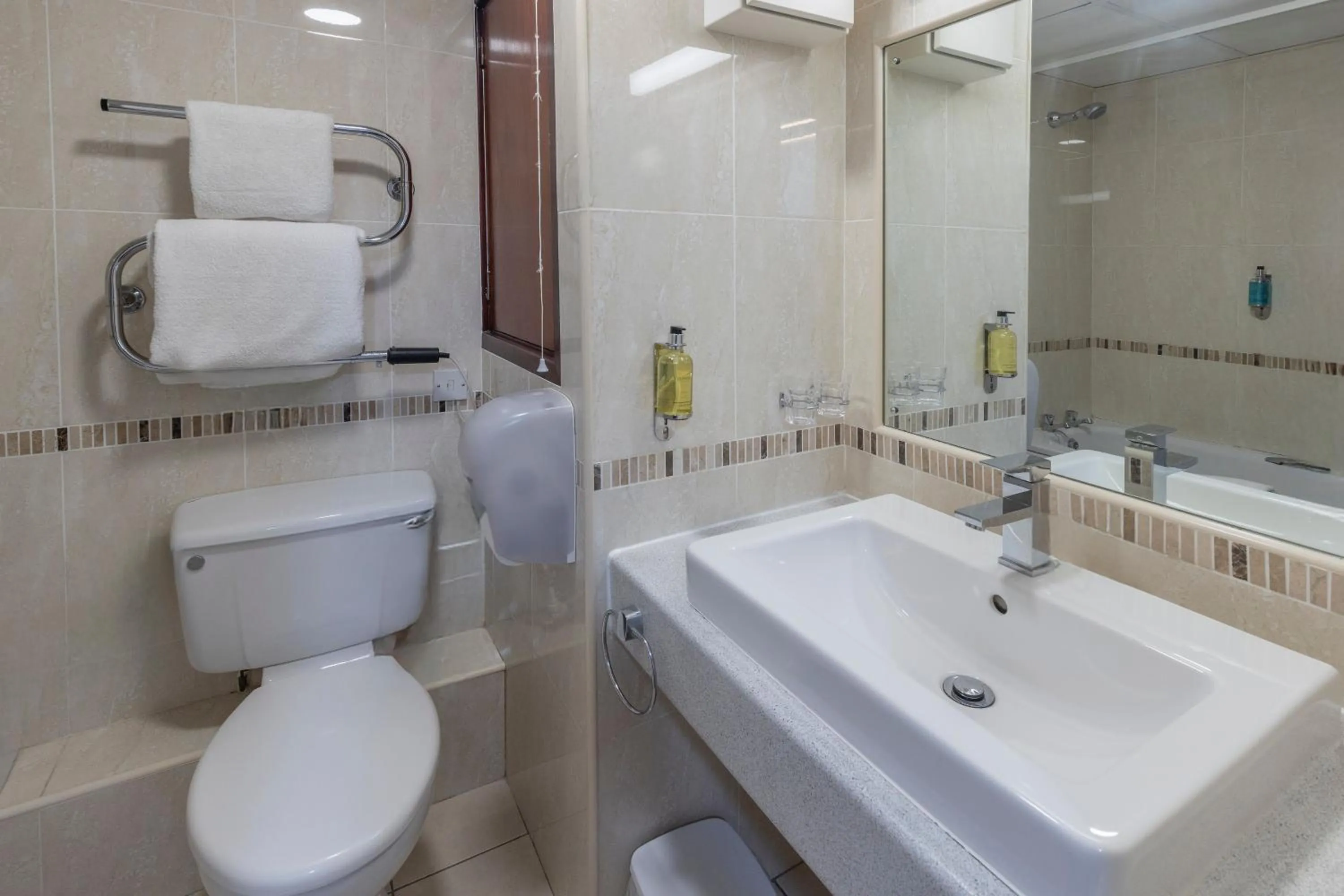 Bathroom in Hotel St Pierre, Sure Hotel Collection by Best Western