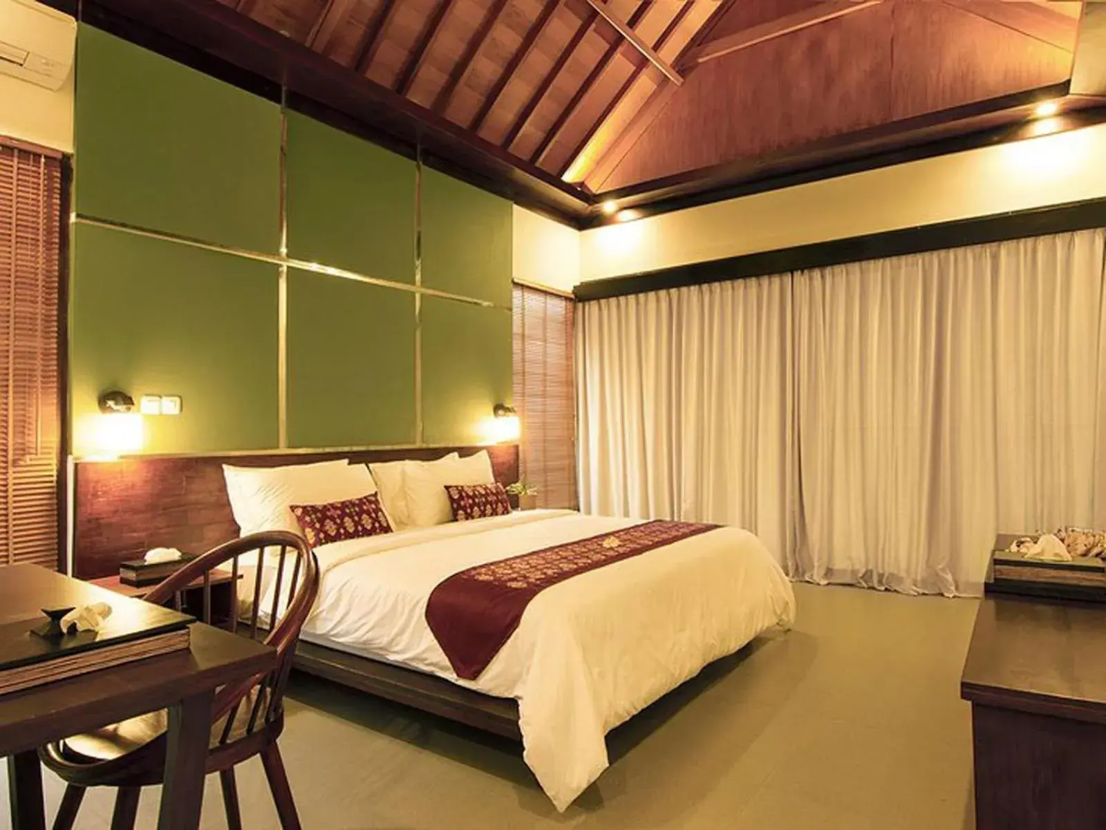 Bed in Samata Village Gili Air Bed in Samata Village Gili Air