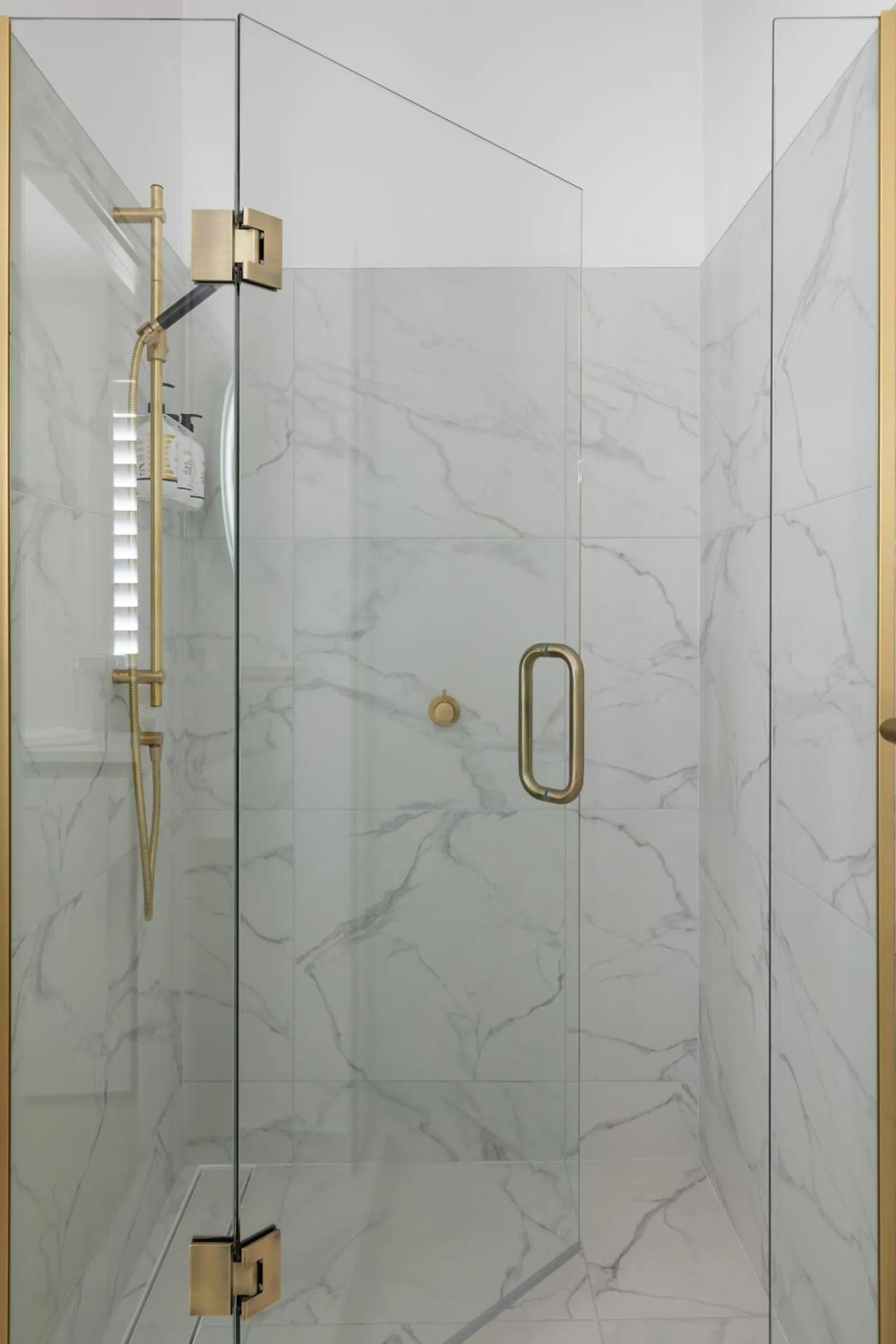 Shower in Stay Mission Bay