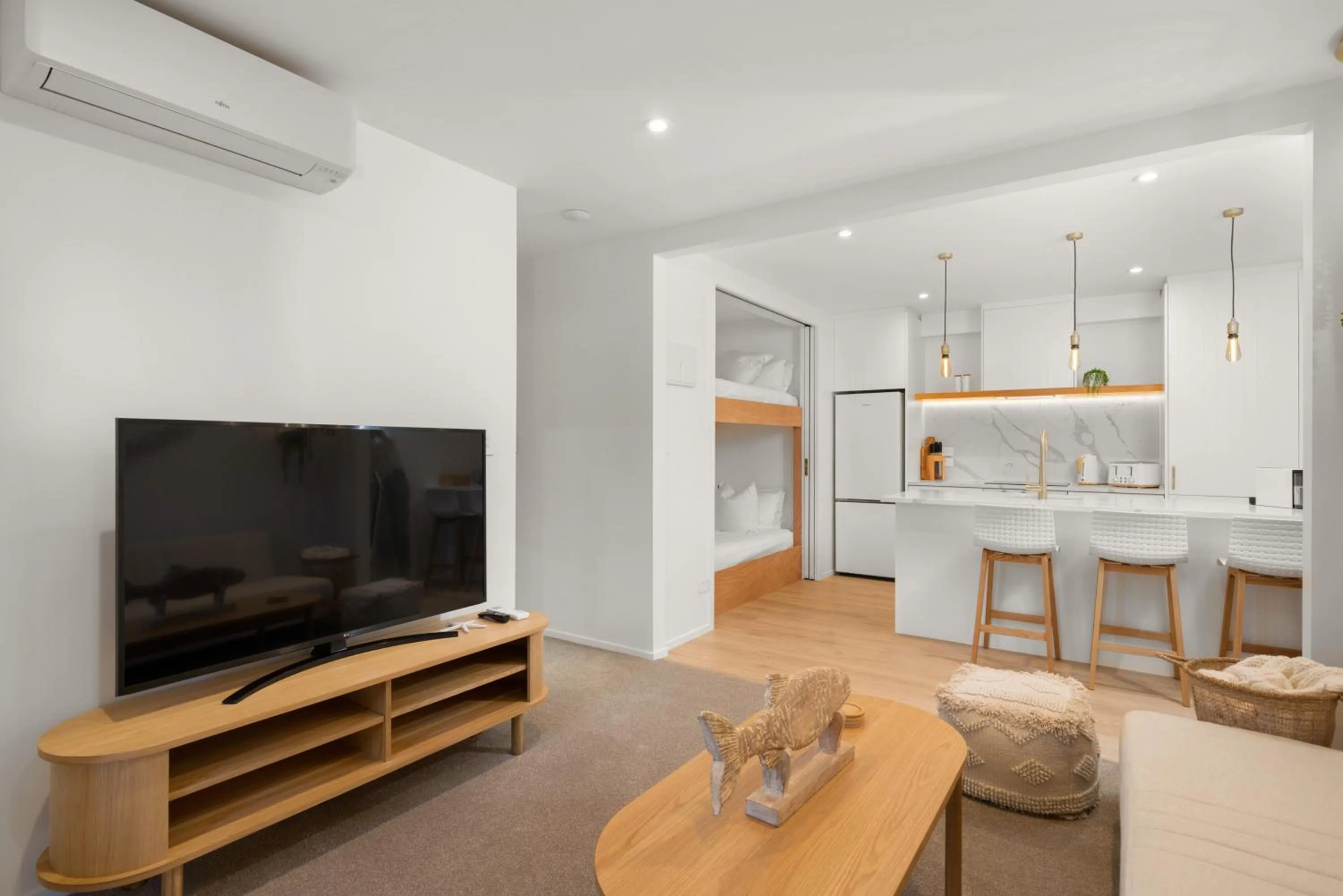 Living room in Stay Mission Bay