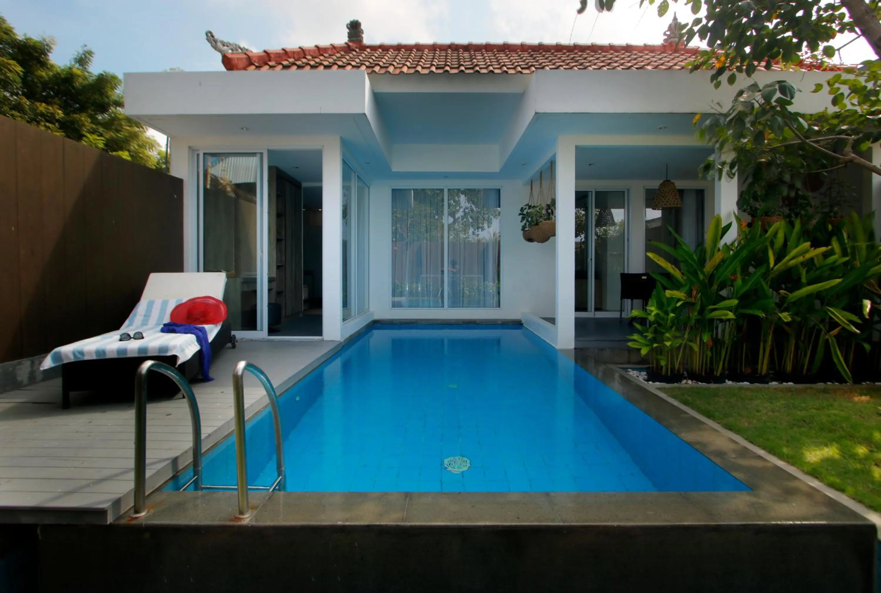 Swimming pool in Benoa Sea Suites and Villas
