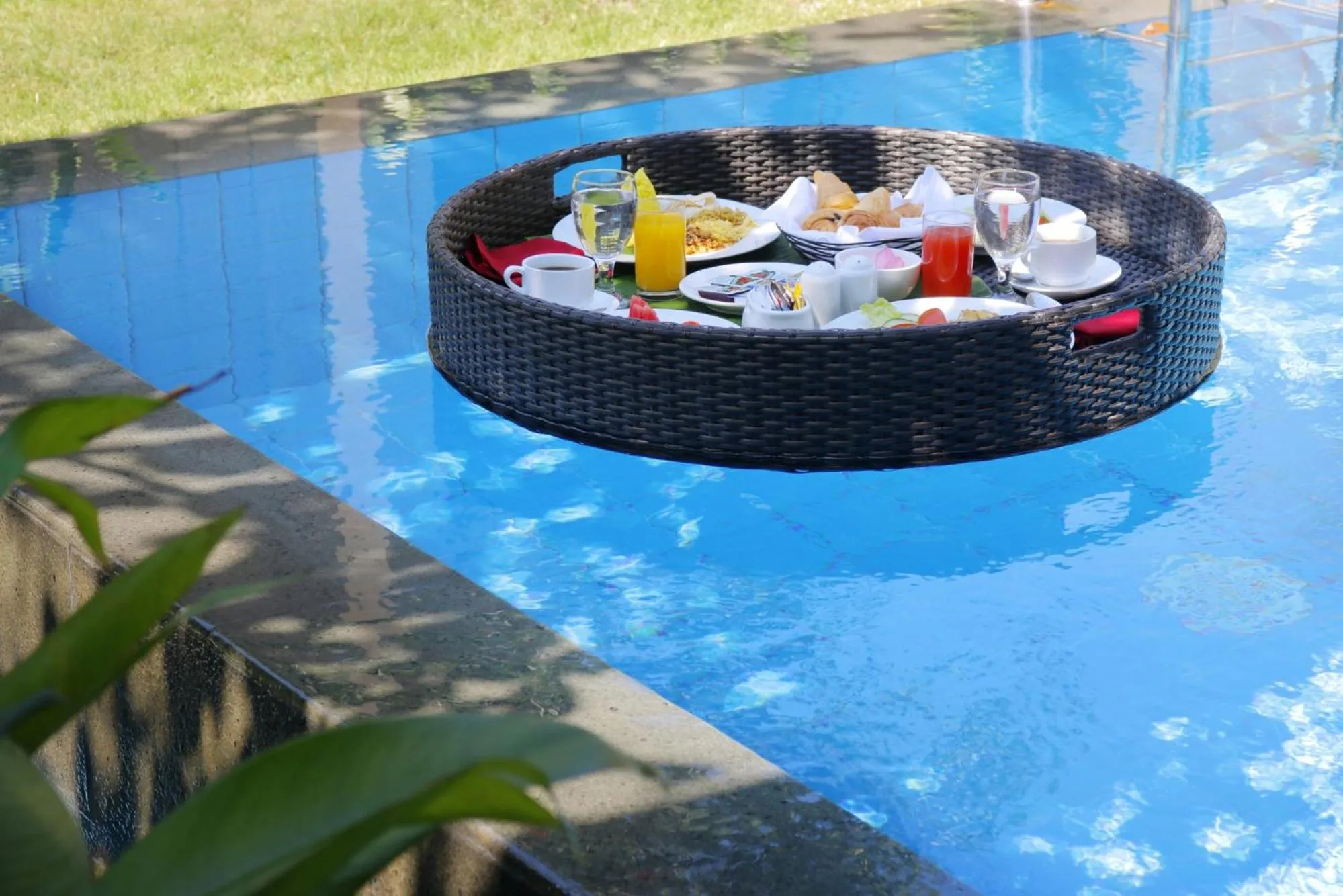 Food and drinks in Benoa Sea Suites and Villas