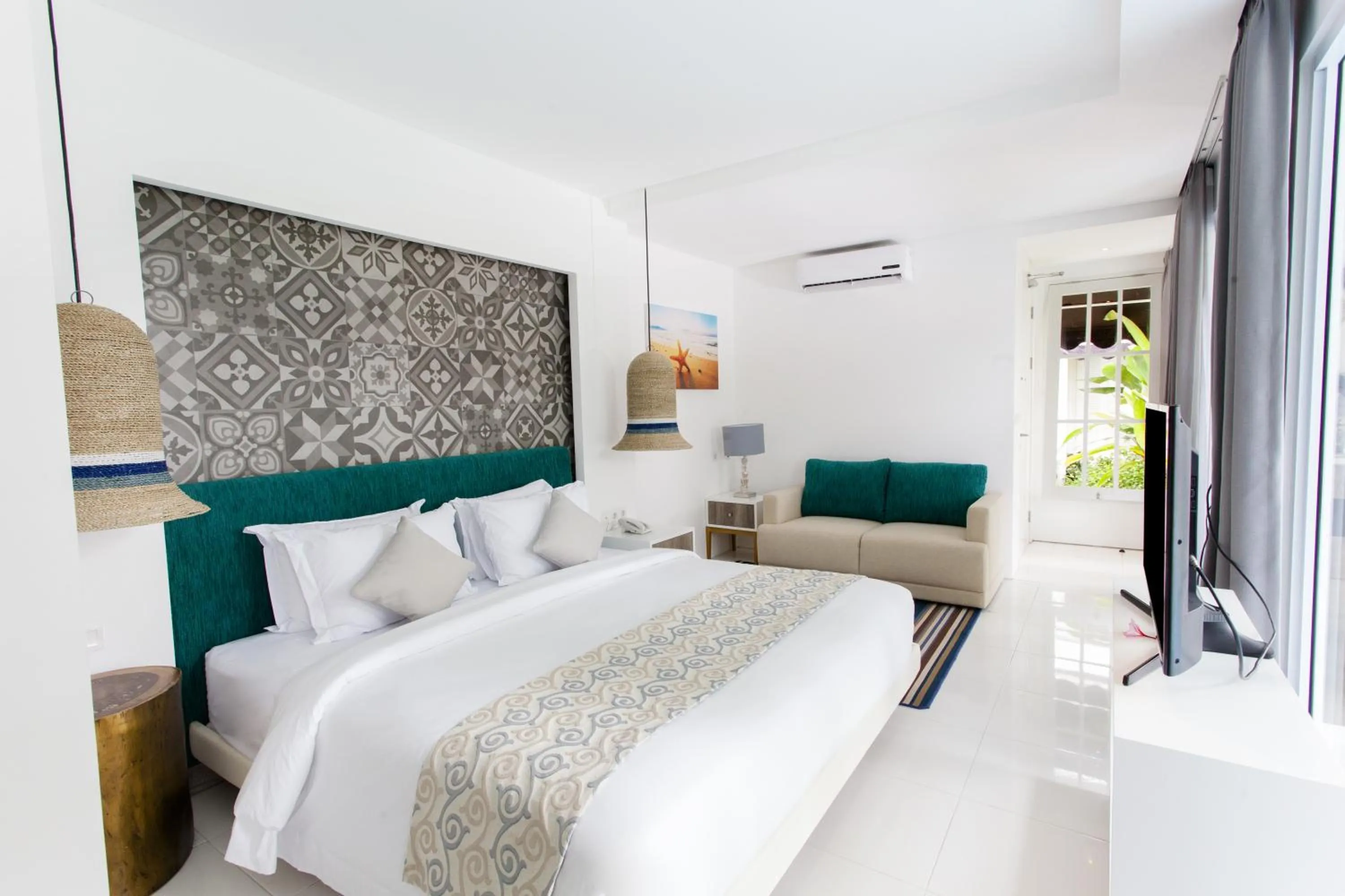 Bedroom, Bed in Benoa Sea Suites and Villas