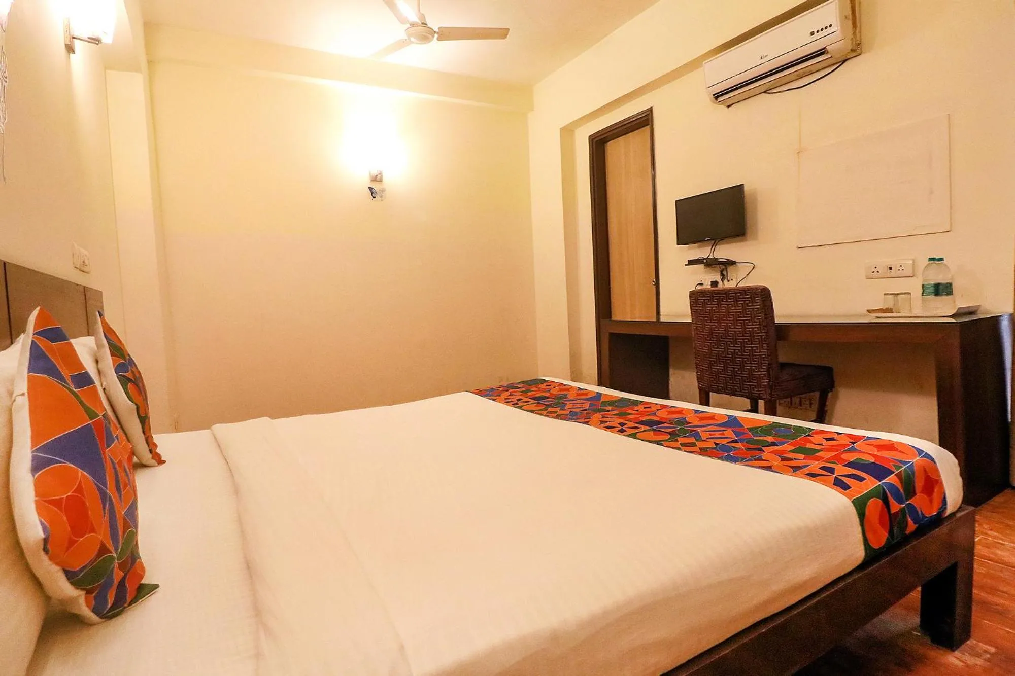 Bed in FabHotel Merriment City