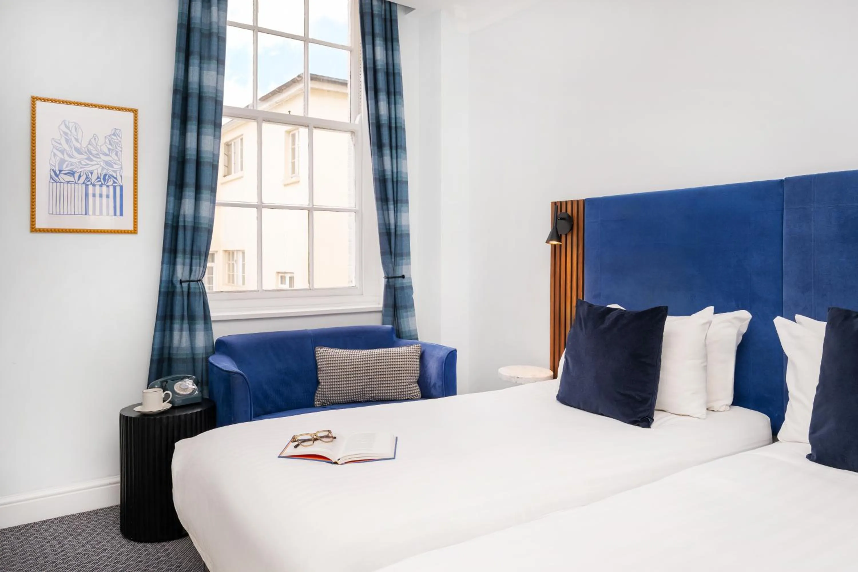 Bedroom, Bed in The Berkeley Square Hotel Bristol