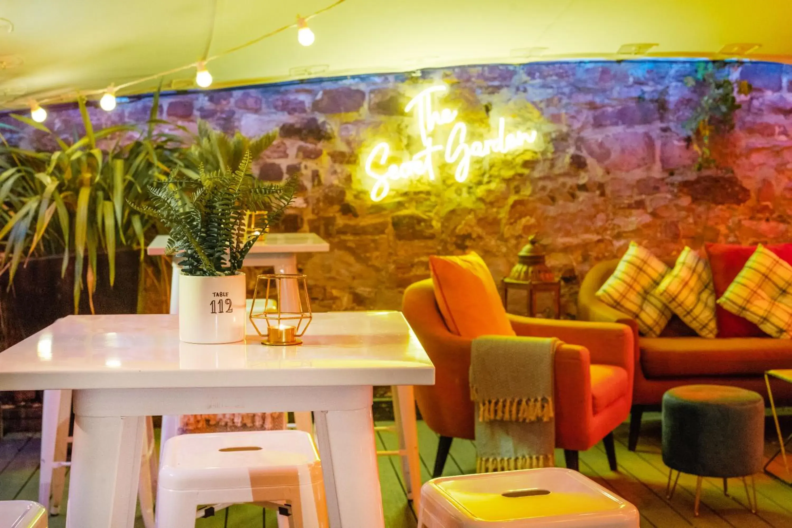 Restaurant/places to eat in The Berkeley Square Hotel Bristol Restaurant/places to eat in The Berkeley Square Hotel Bristol