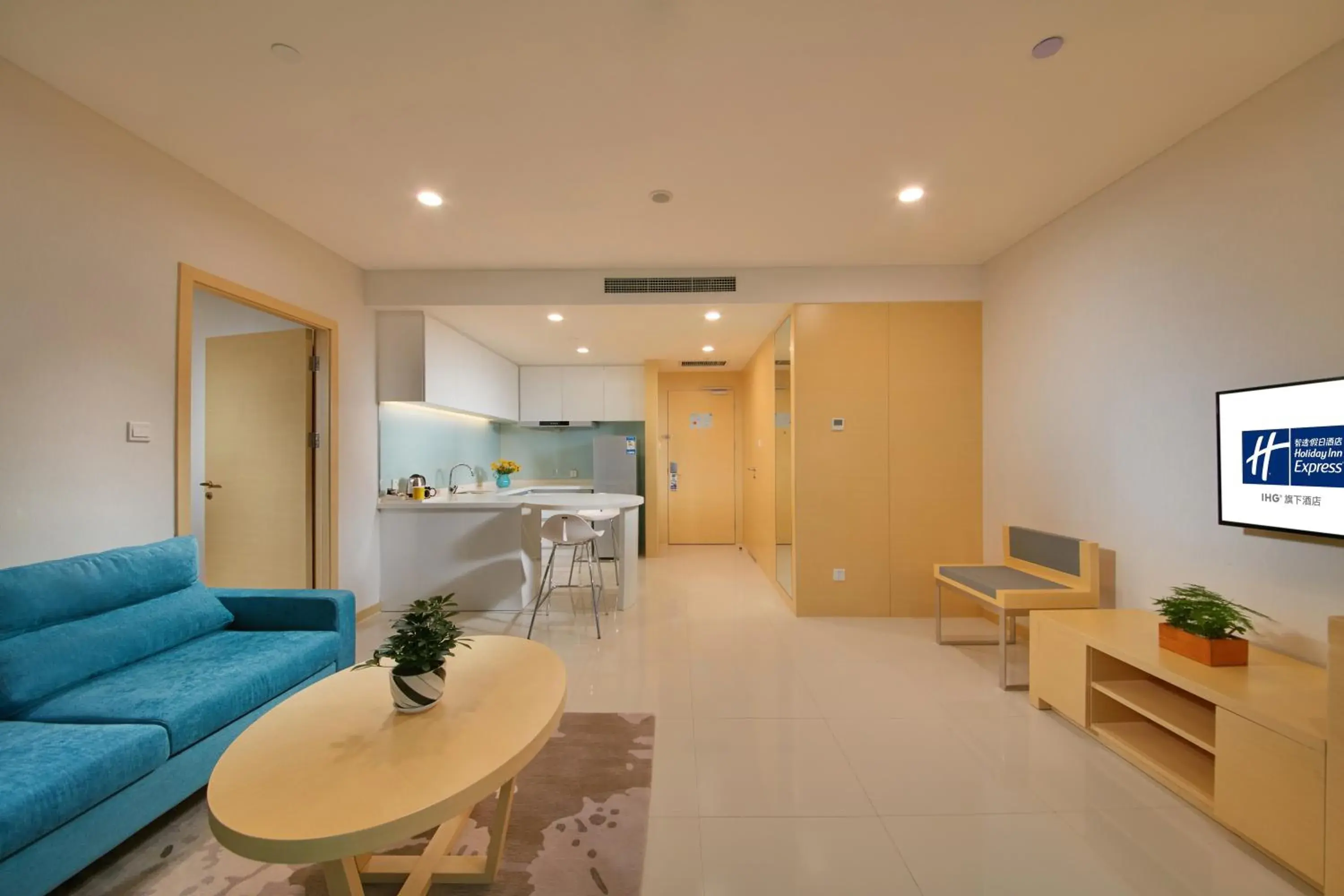 King Suite in Holiday Inn Express Luoyang Yichuan by IHG King Suite in Holiday Inn Express Luoyang Yichuan by IHG