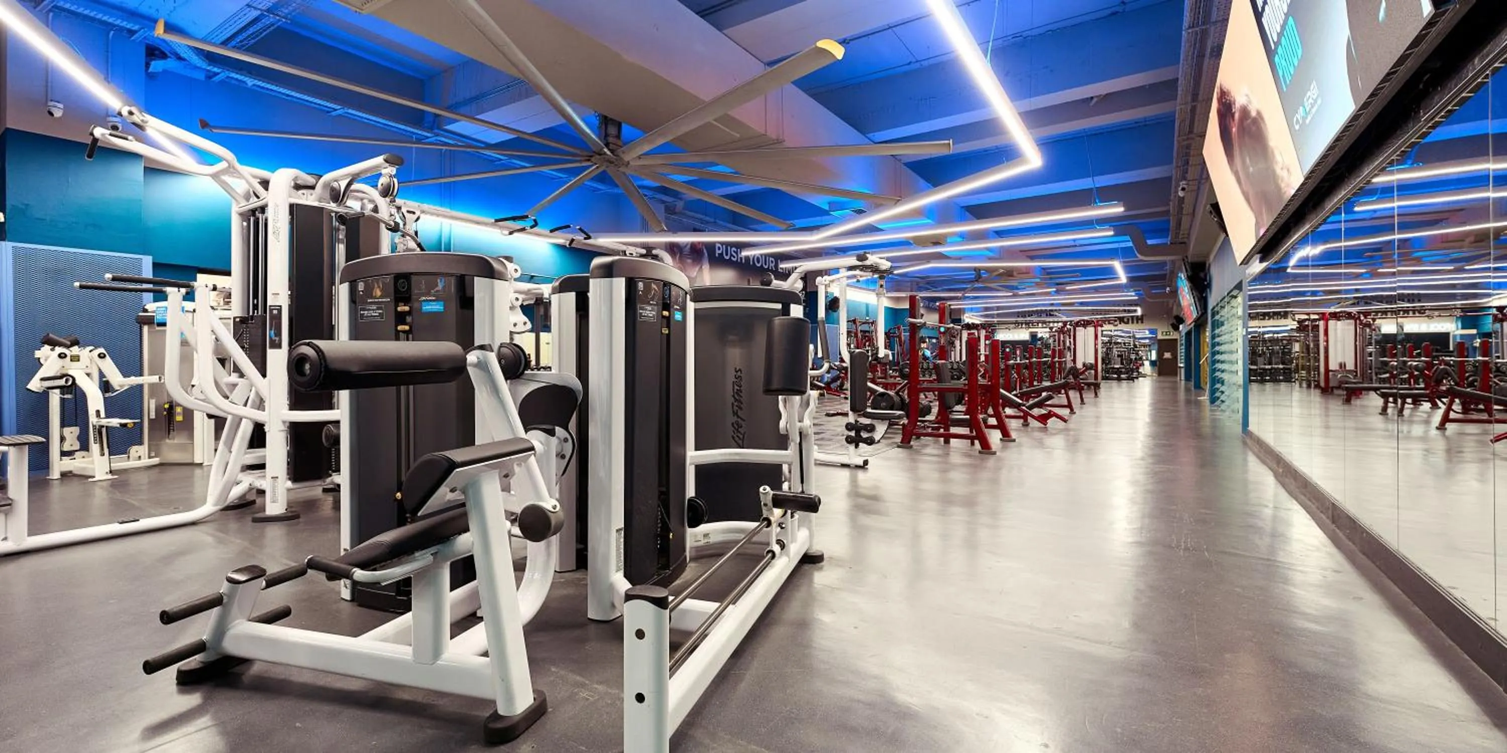 Fitness centre/facilities in Holiday Inn Express - Malta by IHG