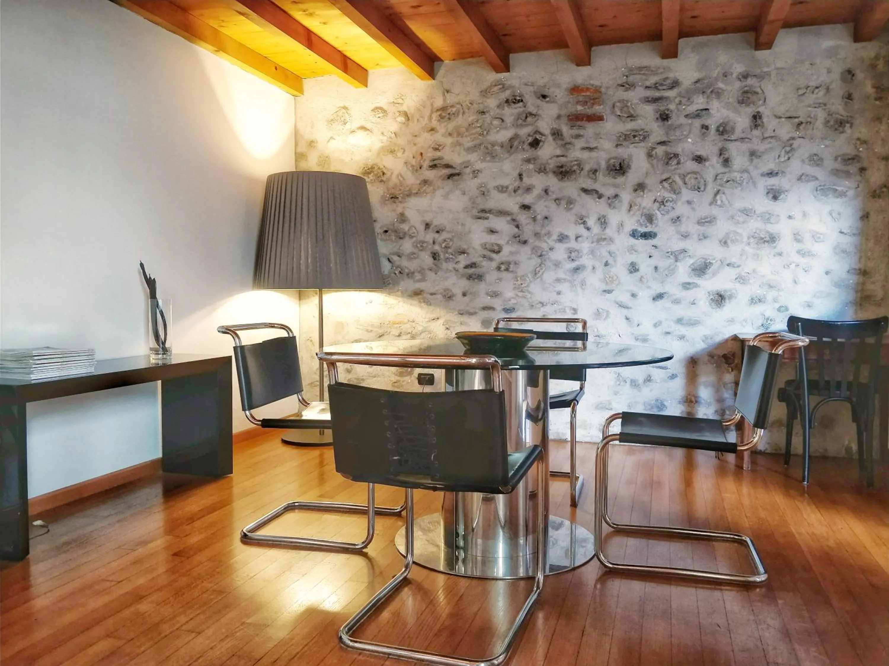 Living room in LOFT7 COMO