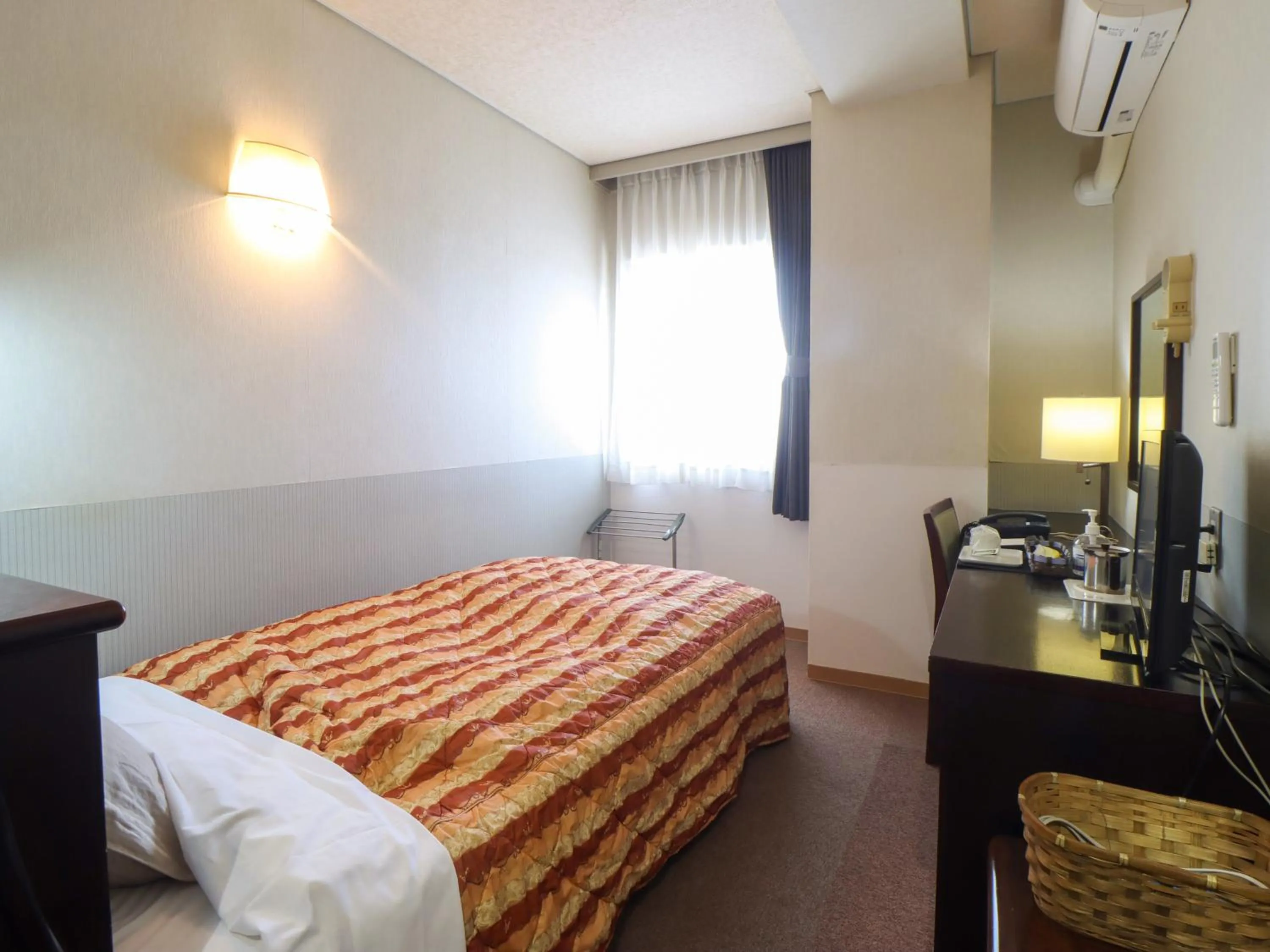 Photo of the whole room, Bed in Business Hotel Nishikiryu
