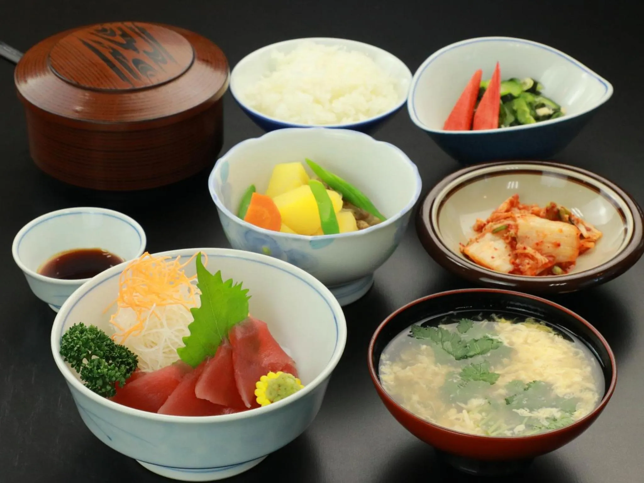 Food and drinks in Business Hotel Nishikiryu