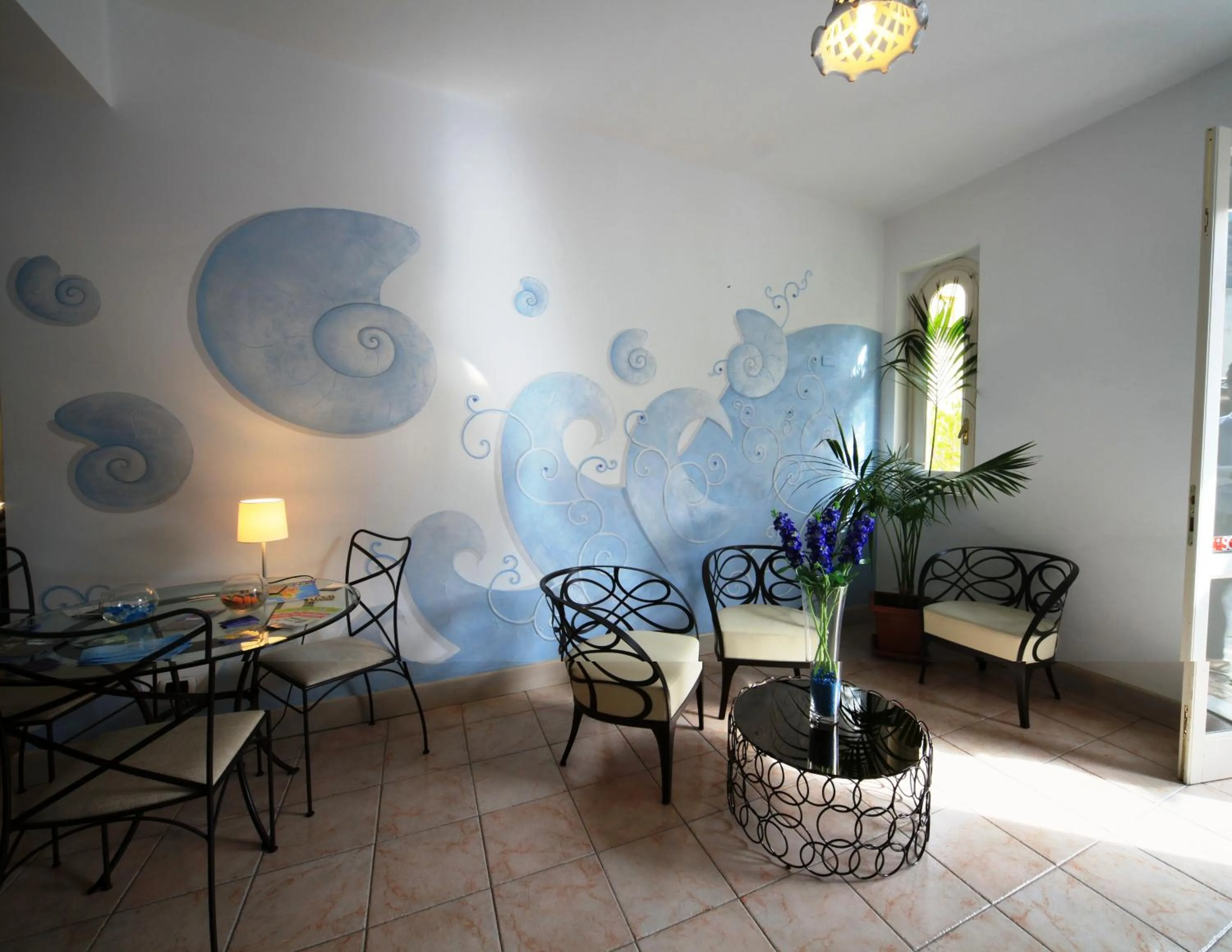 Lobby or reception in Hotel Amarea - Aeolian Charme