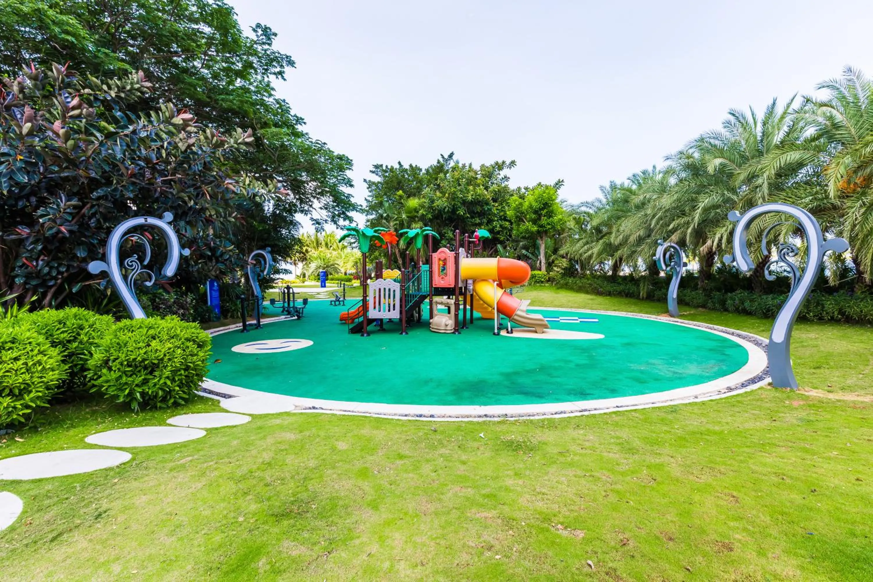 Sanya Phoenix Island Yuejia flat