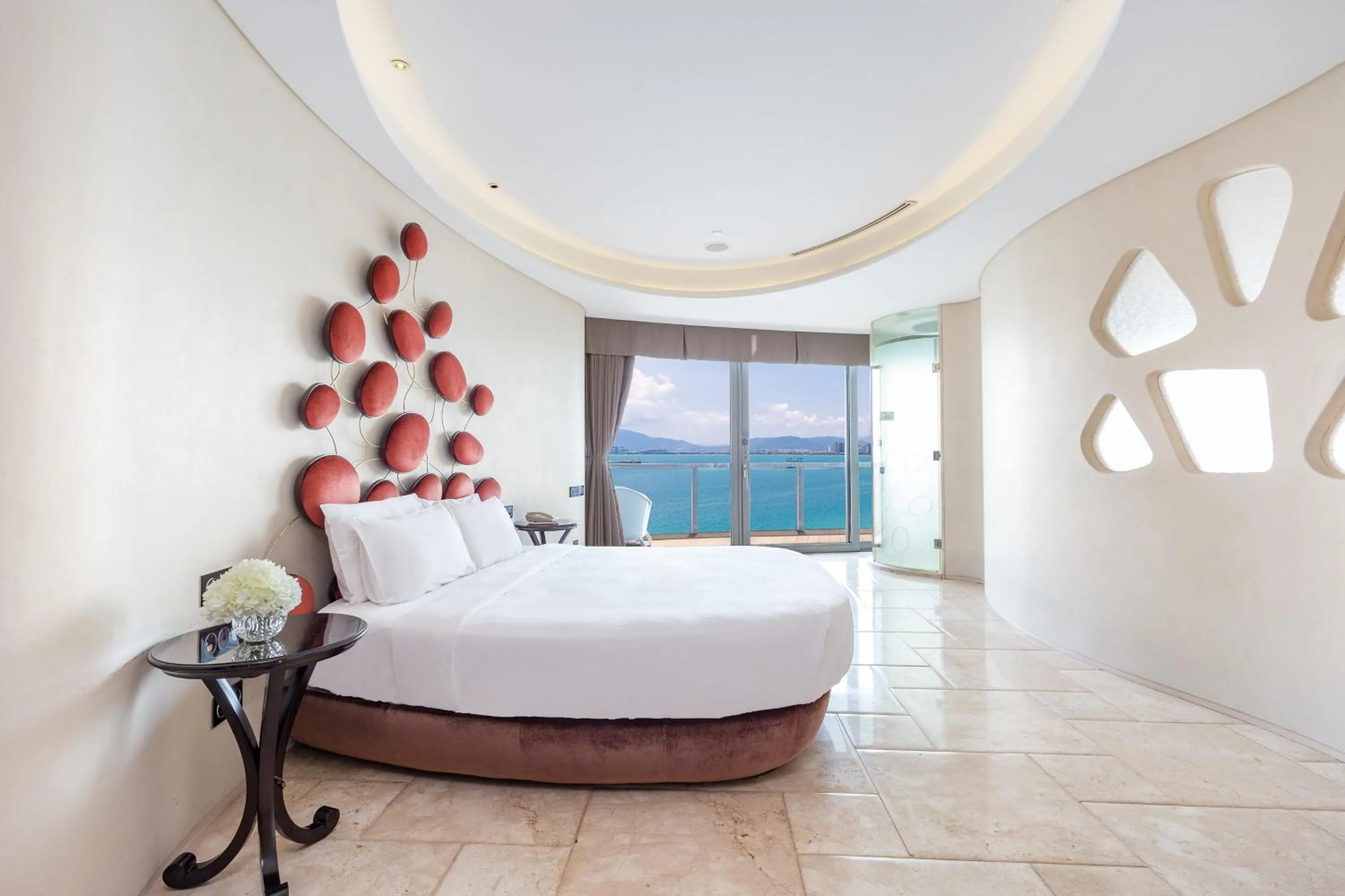 Bedroom in Sanya Phoenix Island Yuejia flat