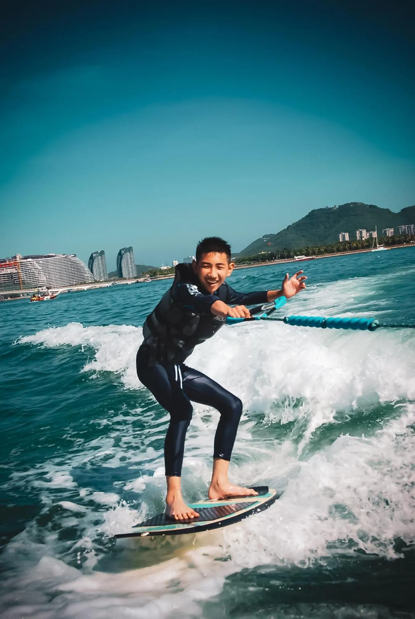 Sanya Phoenix Island Yuejia flat