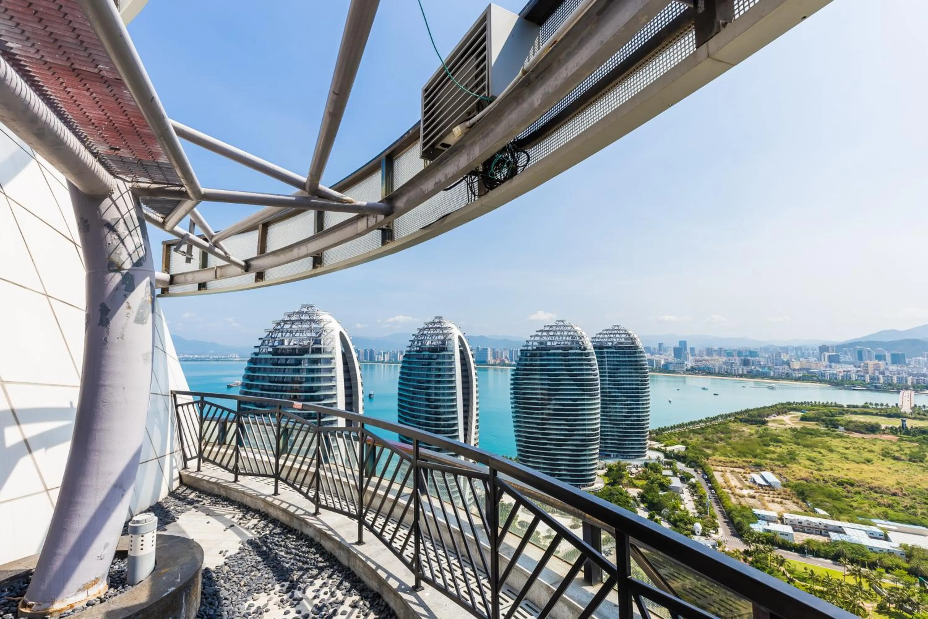 Sea view in Sanya Phoenix Island Yuejia flat