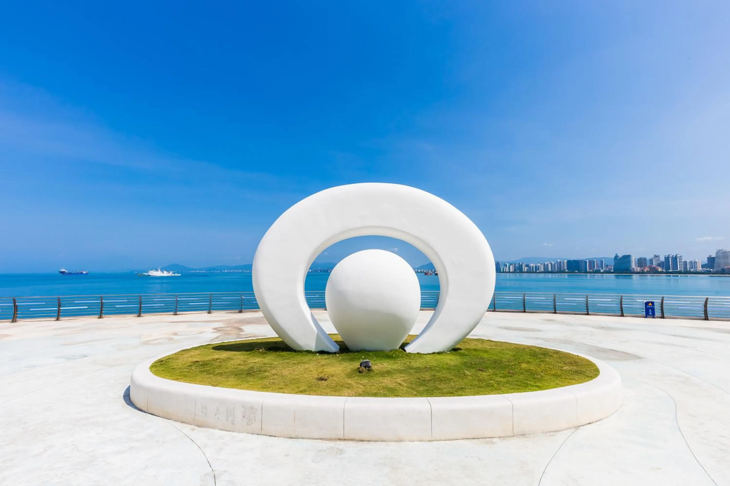 Property building in Sanya Phoenix Island Yuejia flat