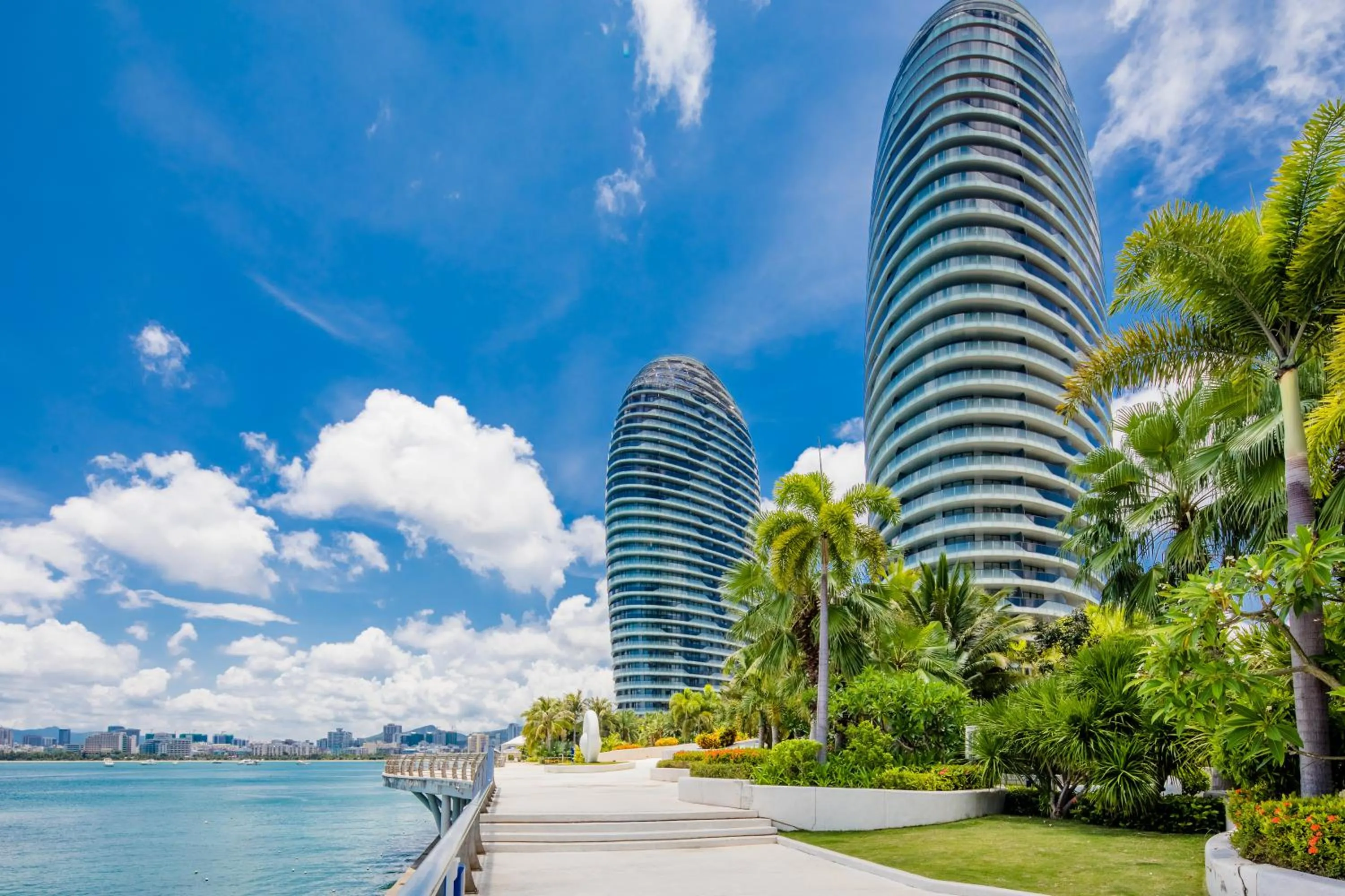 Nearby landmark in Sanya Phoenix Island Yuejia flat