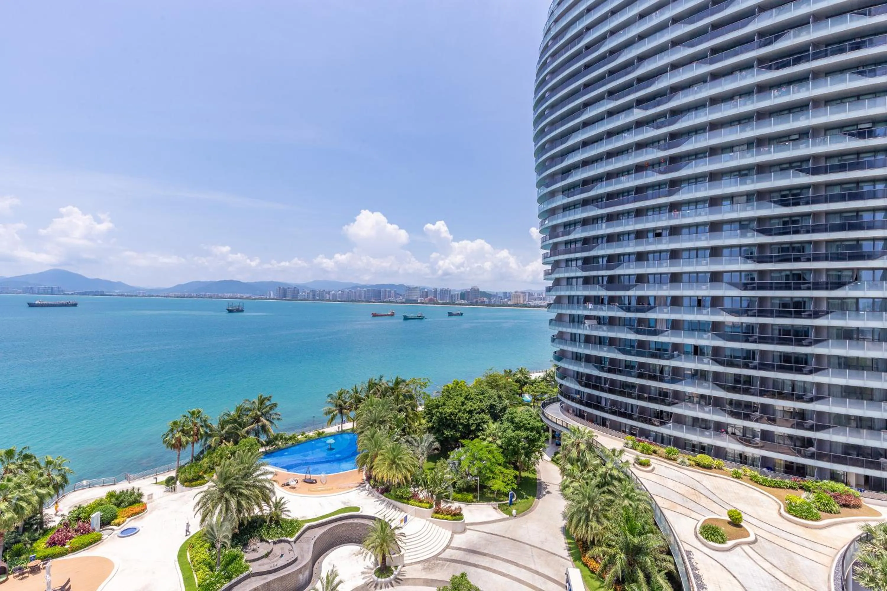 View (from property/room) in Sanya Phoenix Island Yuejia flat