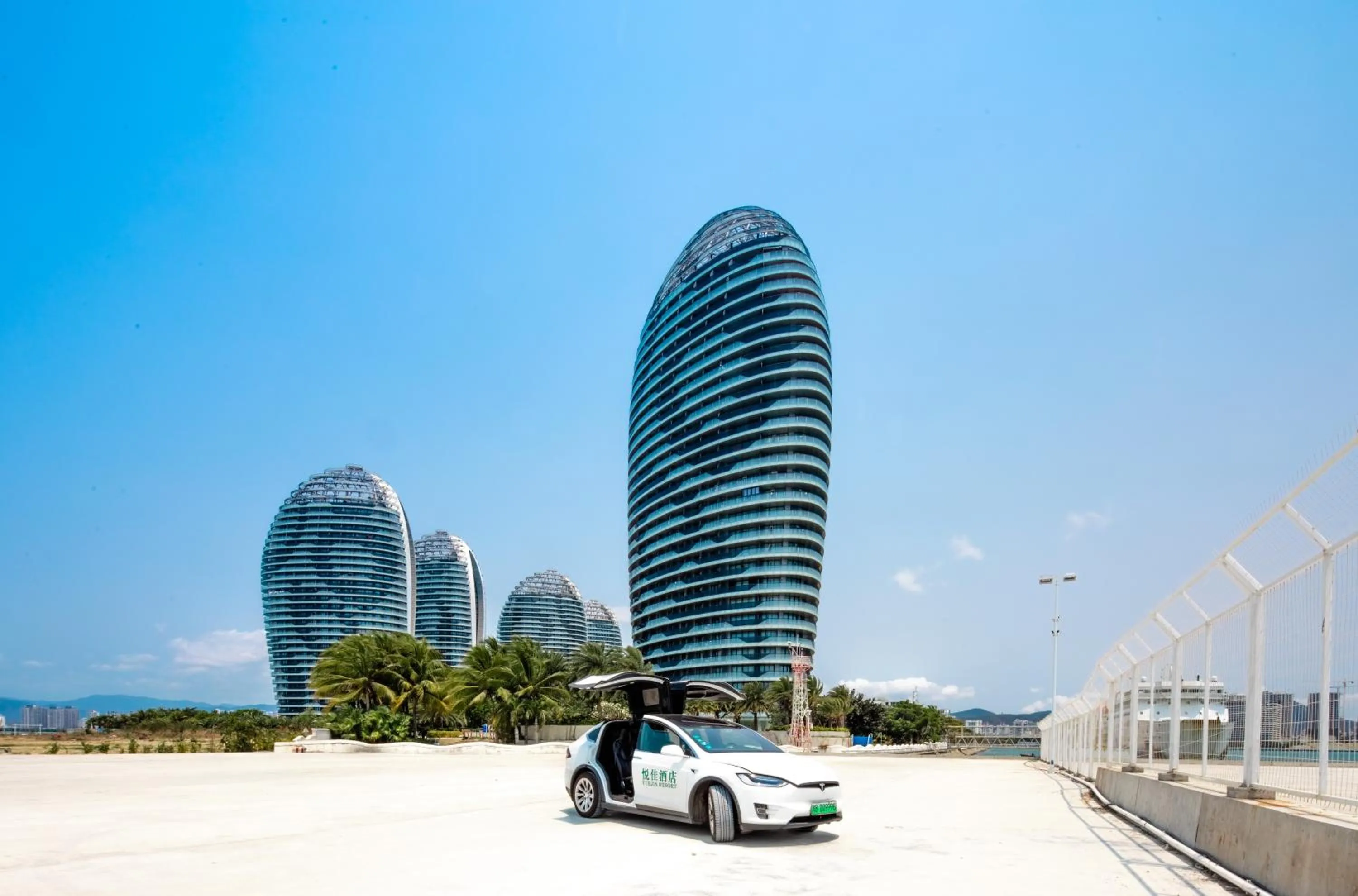 Nearby landmark in Sanya Phoenix Island Yuejia flat