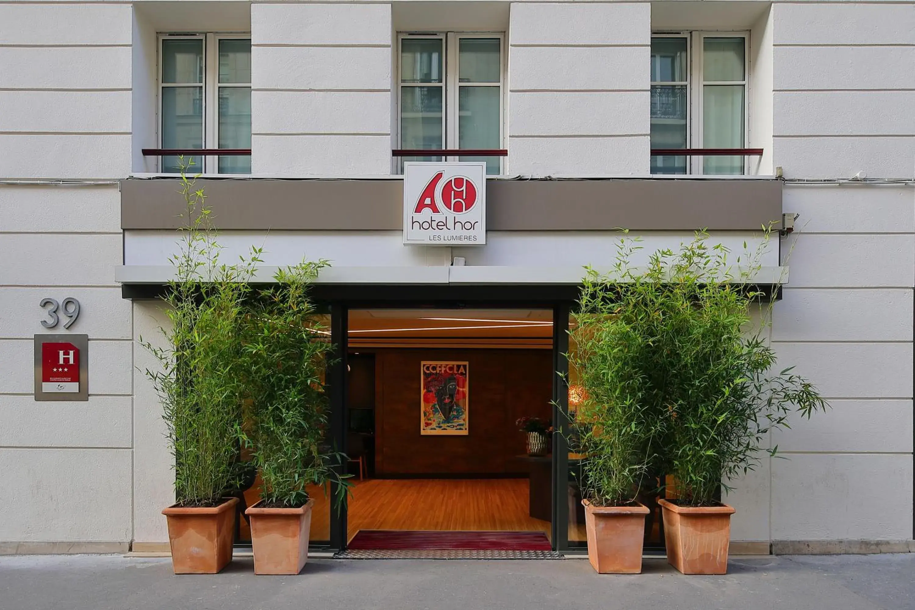 Facade/entrance in Hôtel Hor Les Lumières Facade/entrance in Hôtel Hor Les Lumières