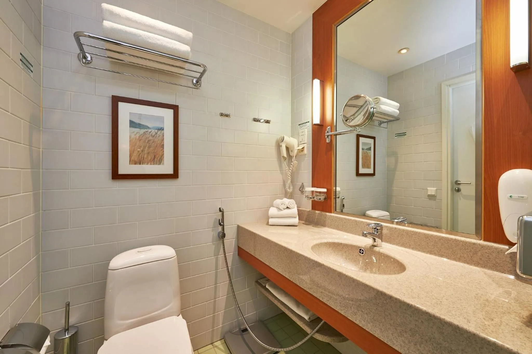 Bathroom in Holiday Inn Helsinki West - Ruoholahti by IHG