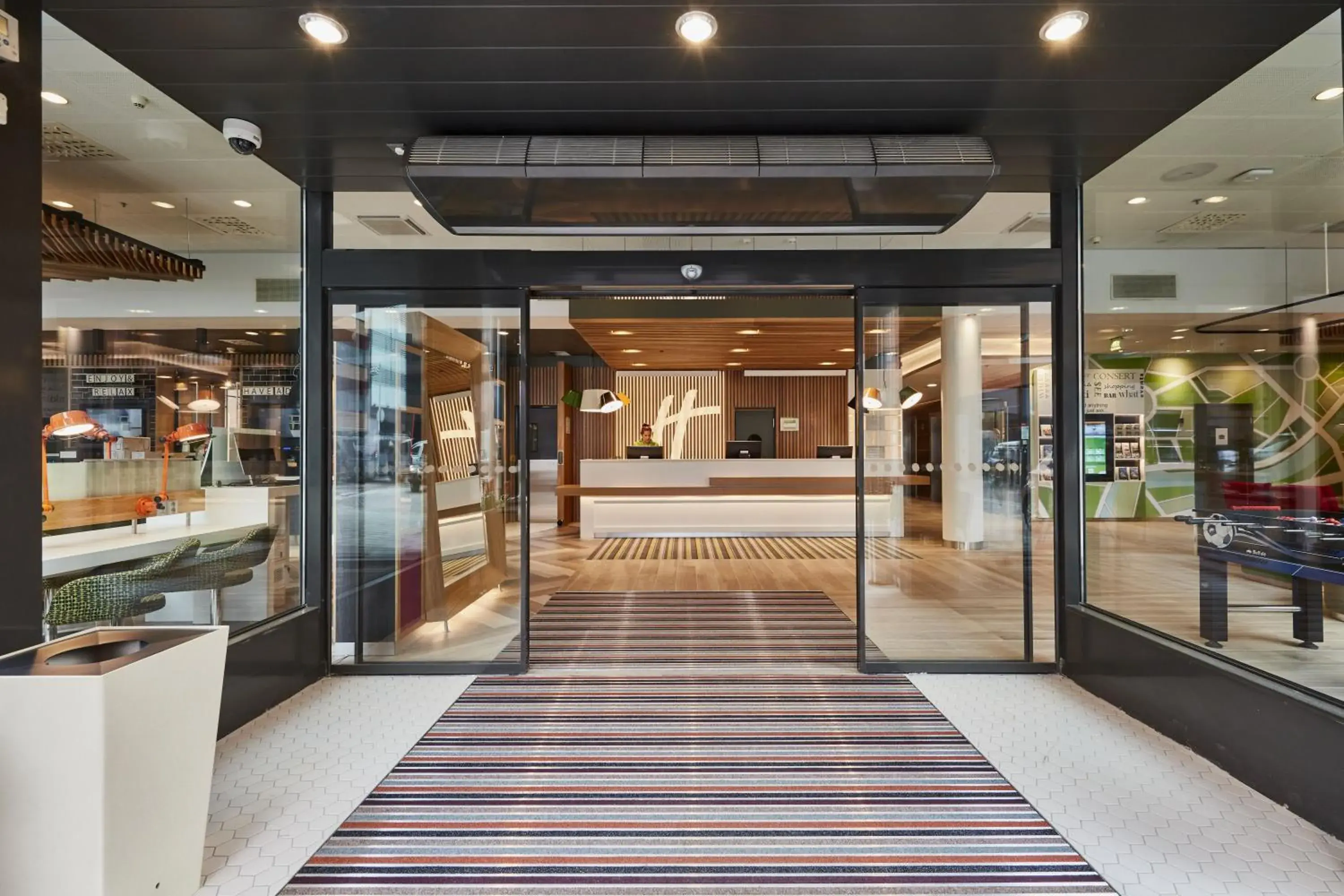 Property building in Holiday Inn Helsinki West - Ruoholahti by IHG Property building in Holiday Inn Helsinki West - Ruoholahti by IHG