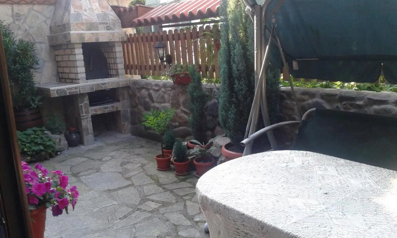 Guest House Lori