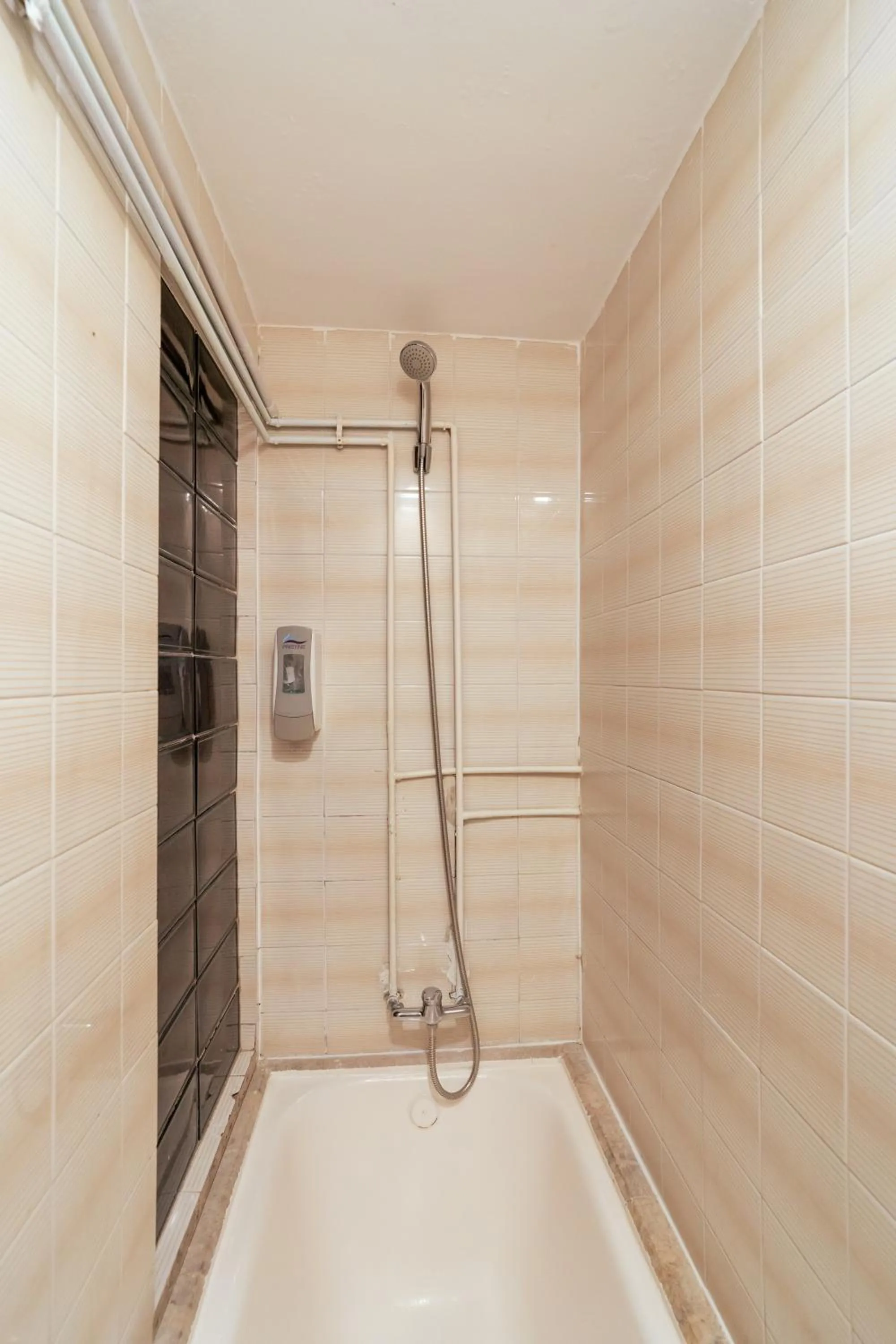 Bath in Forum Tarragona