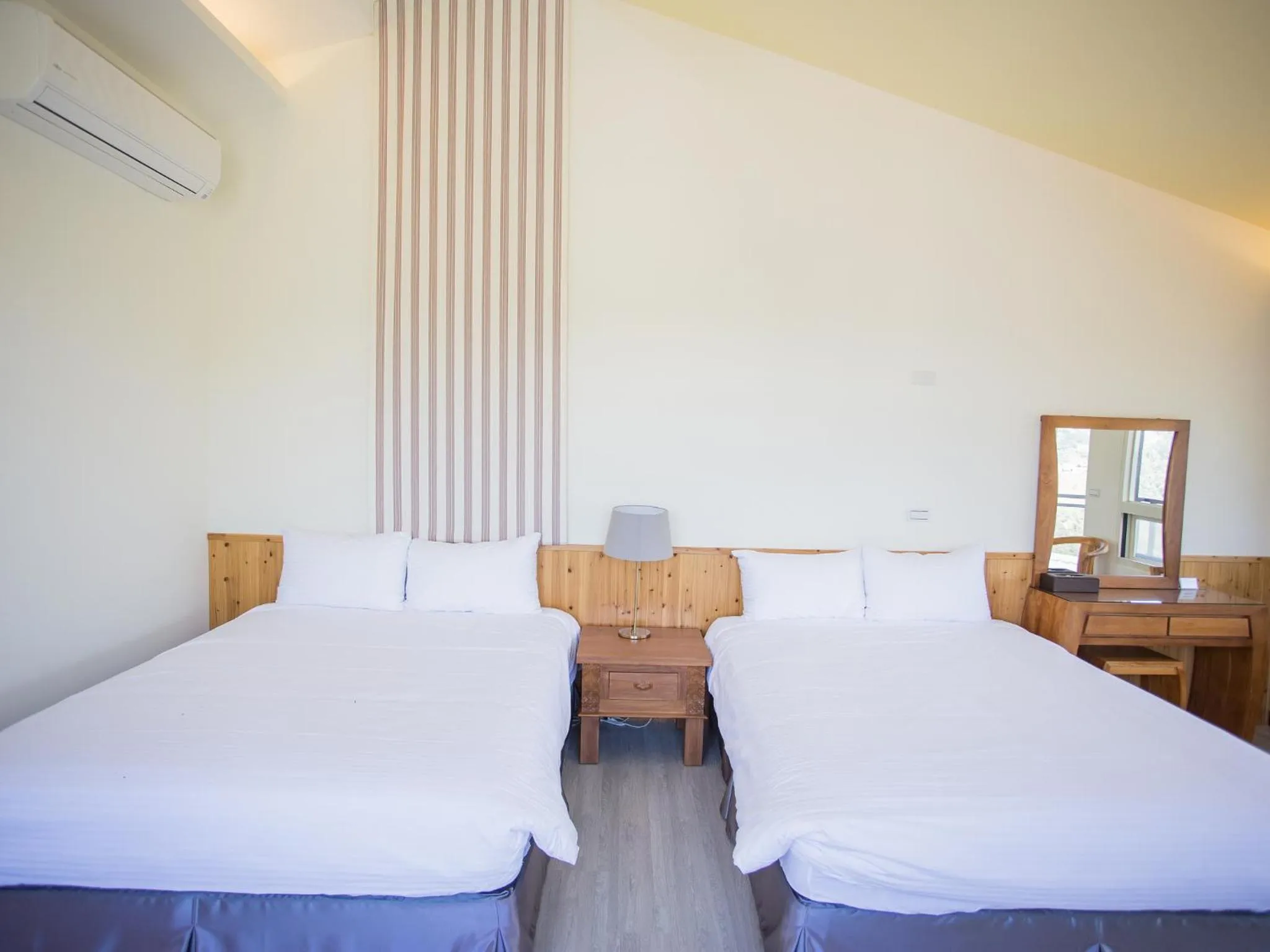 bunk bed, Bed in Cloud Villa