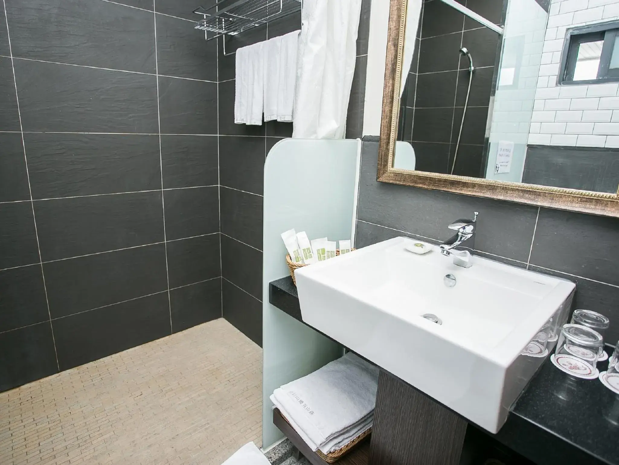 Bathroom in Cloud Villa