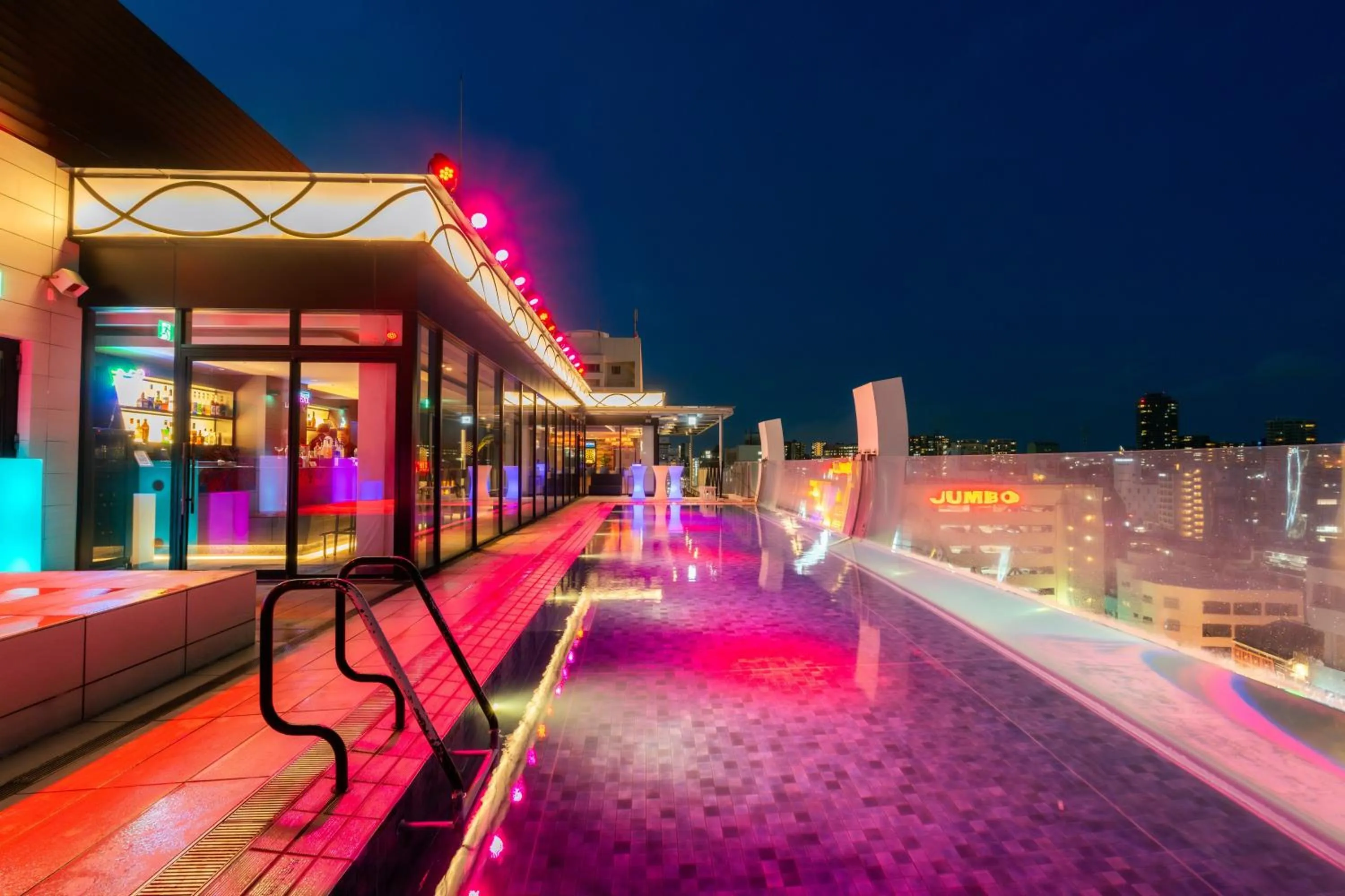 Swimming pool in Hotel Aqua Citta Naha