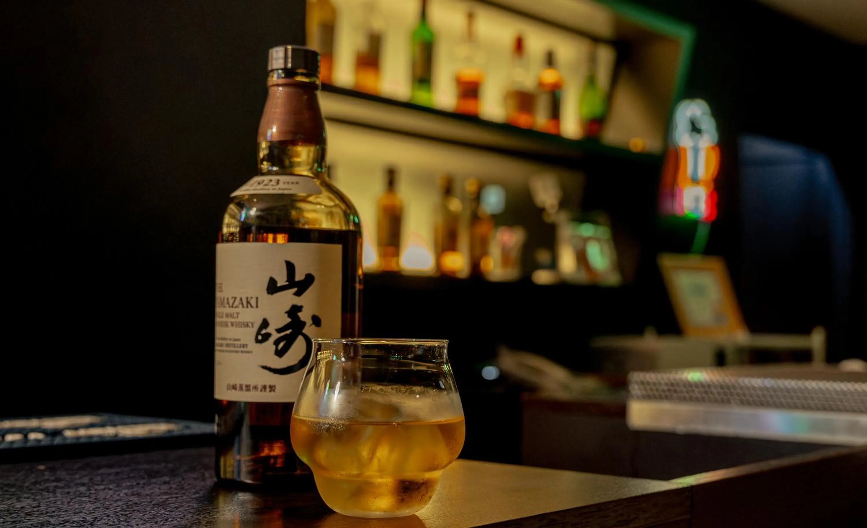 Lounge or bar in Hotel Aqua Citta Naha