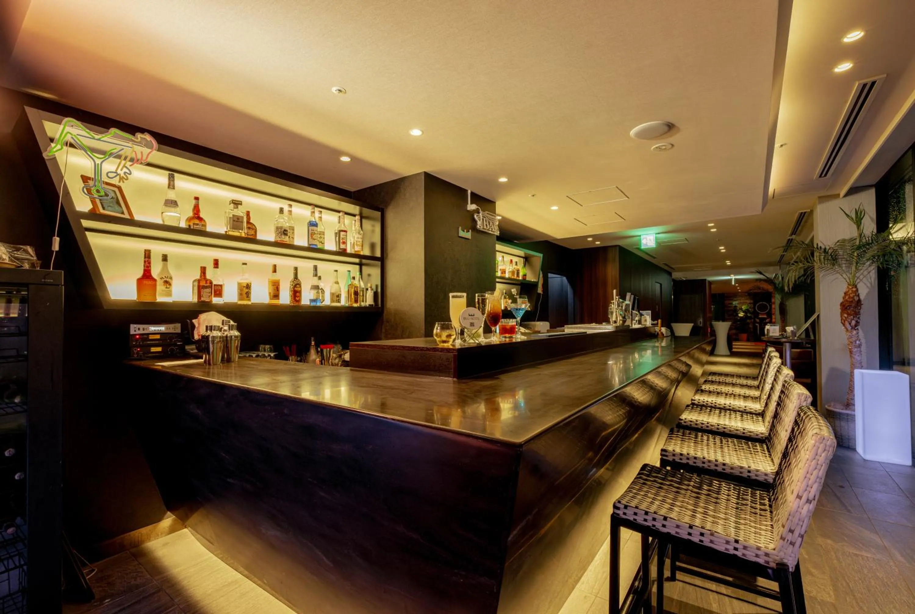 Lounge or bar in Hotel Aqua Citta Naha