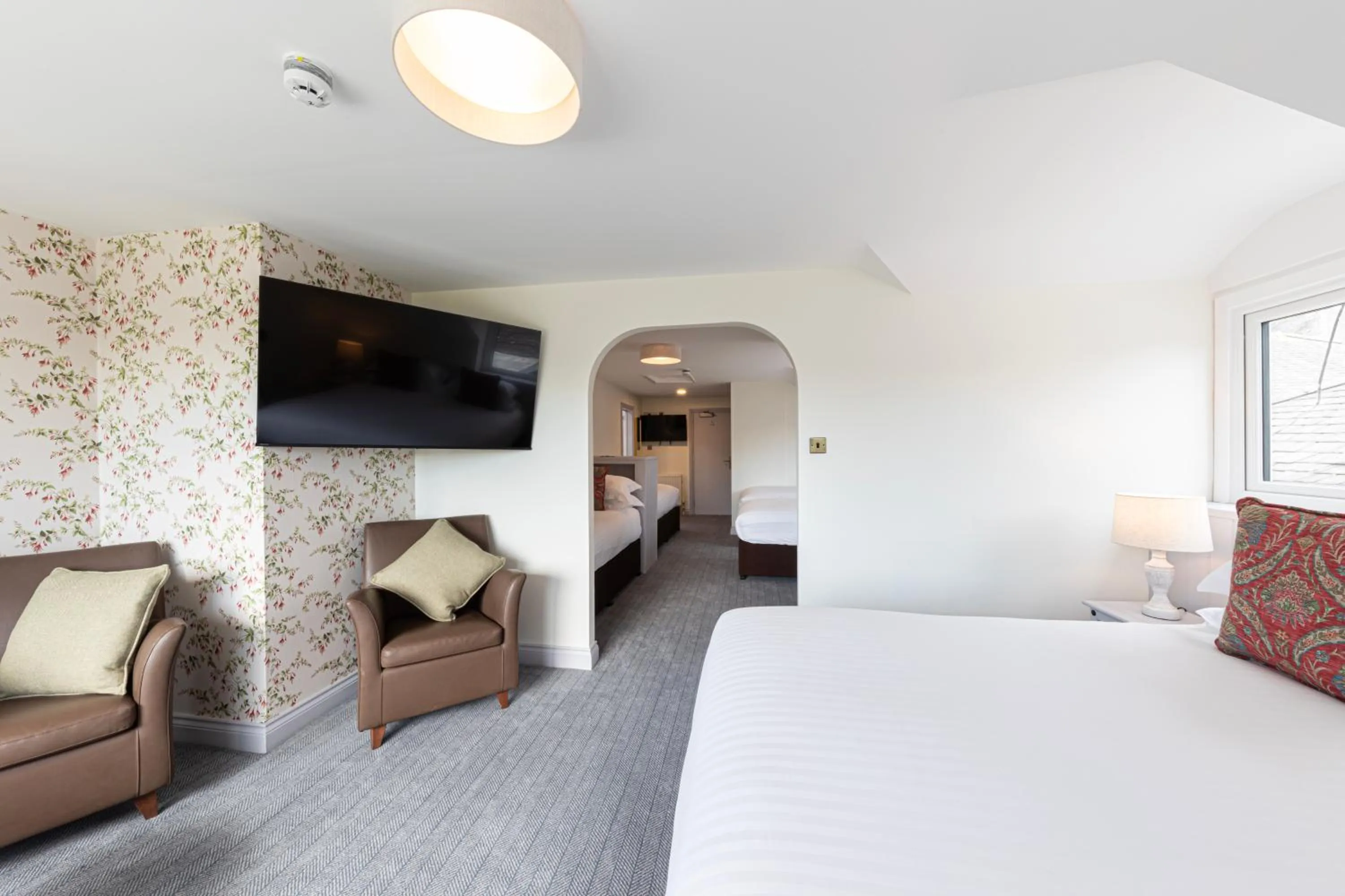 Bedroom, Bed in Lake District Castle Inn