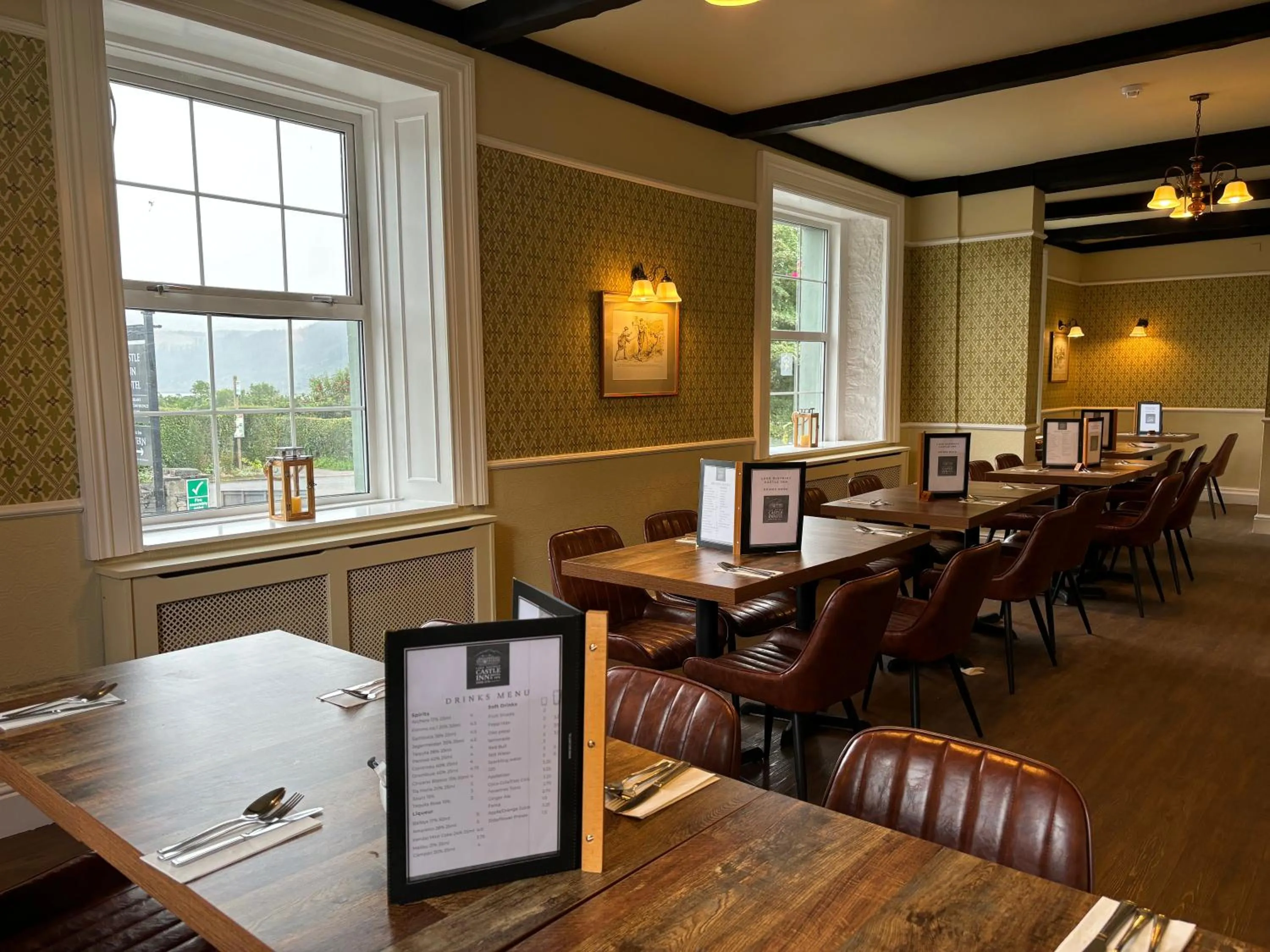 Restaurant/places to eat in Lake District Castle Inn