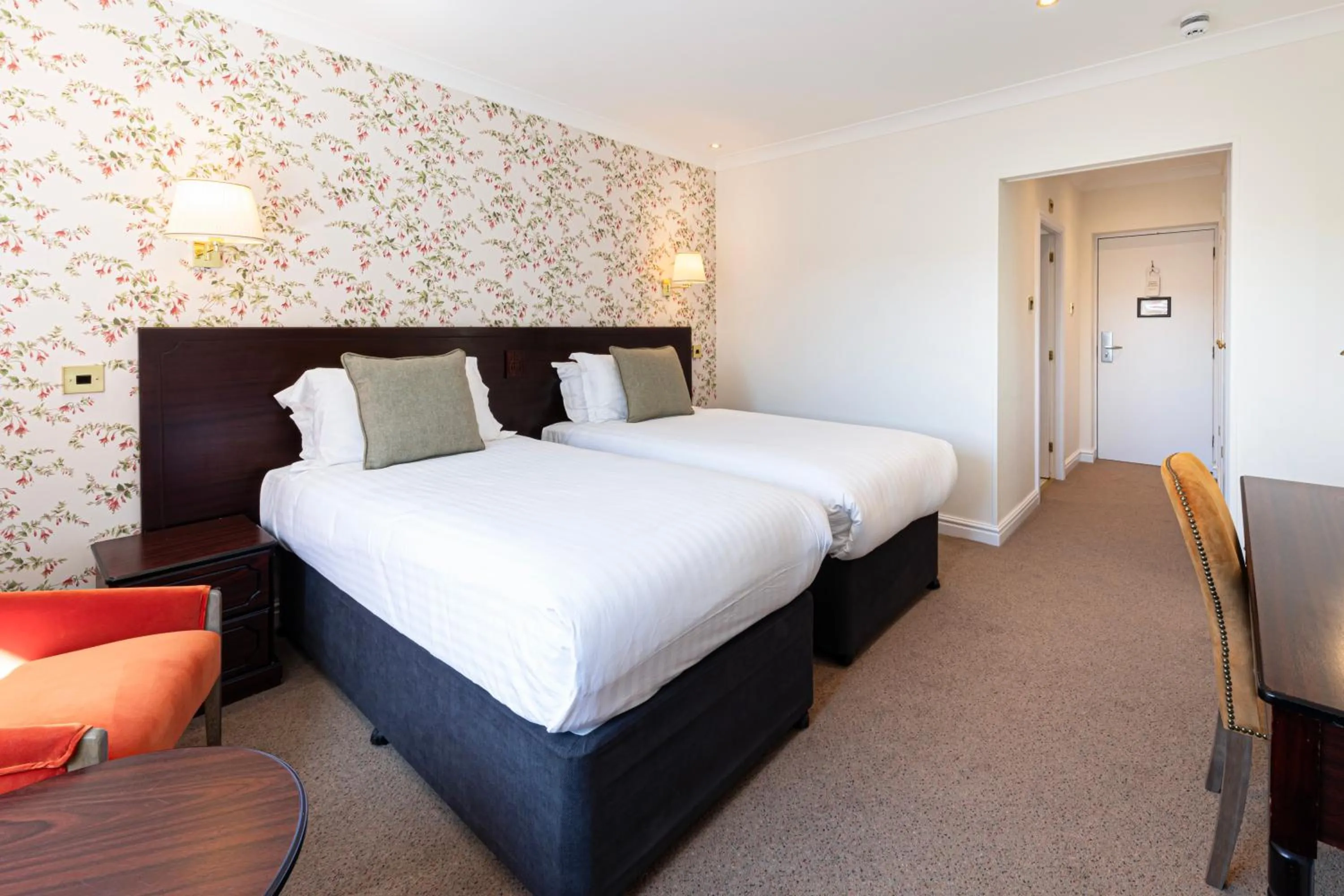 Bedroom, Bed in Lake District Castle Inn