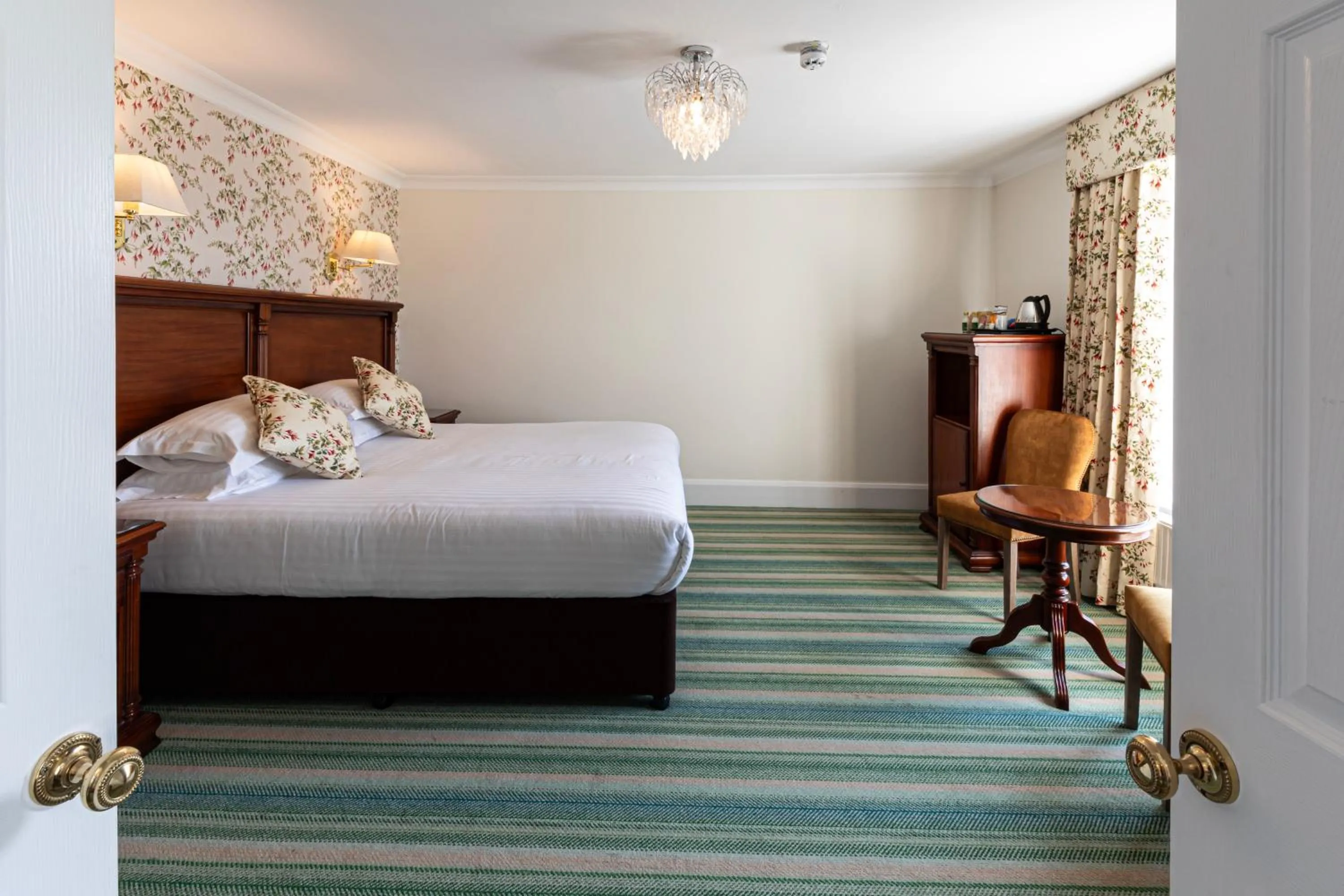 Bed in Lake District Castle Inn