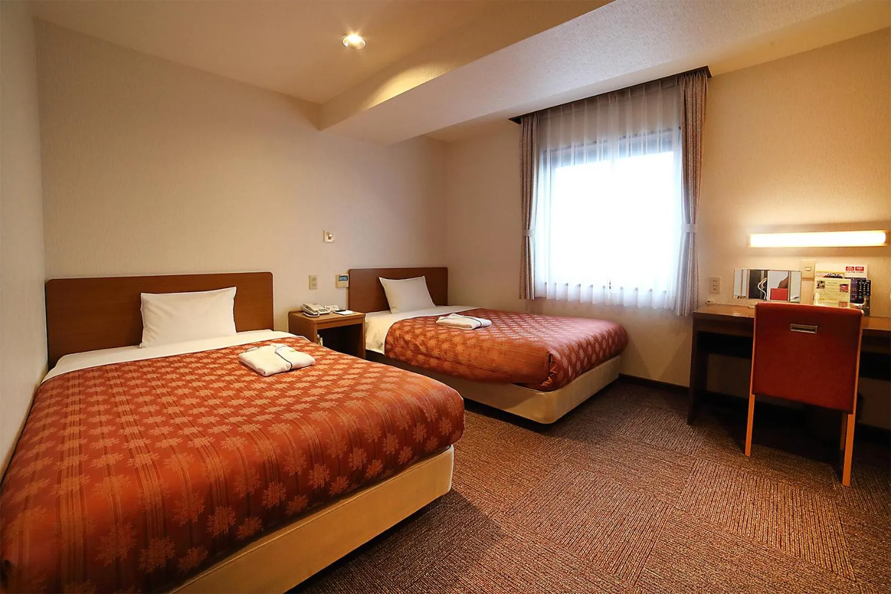 Photo of the whole room, Bed in Kumegawa Wing Hotel