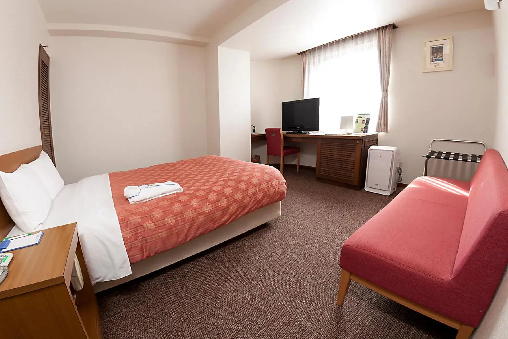 Bed in Kumegawa Wing Hotel Bed in Kumegawa Wing Hotel