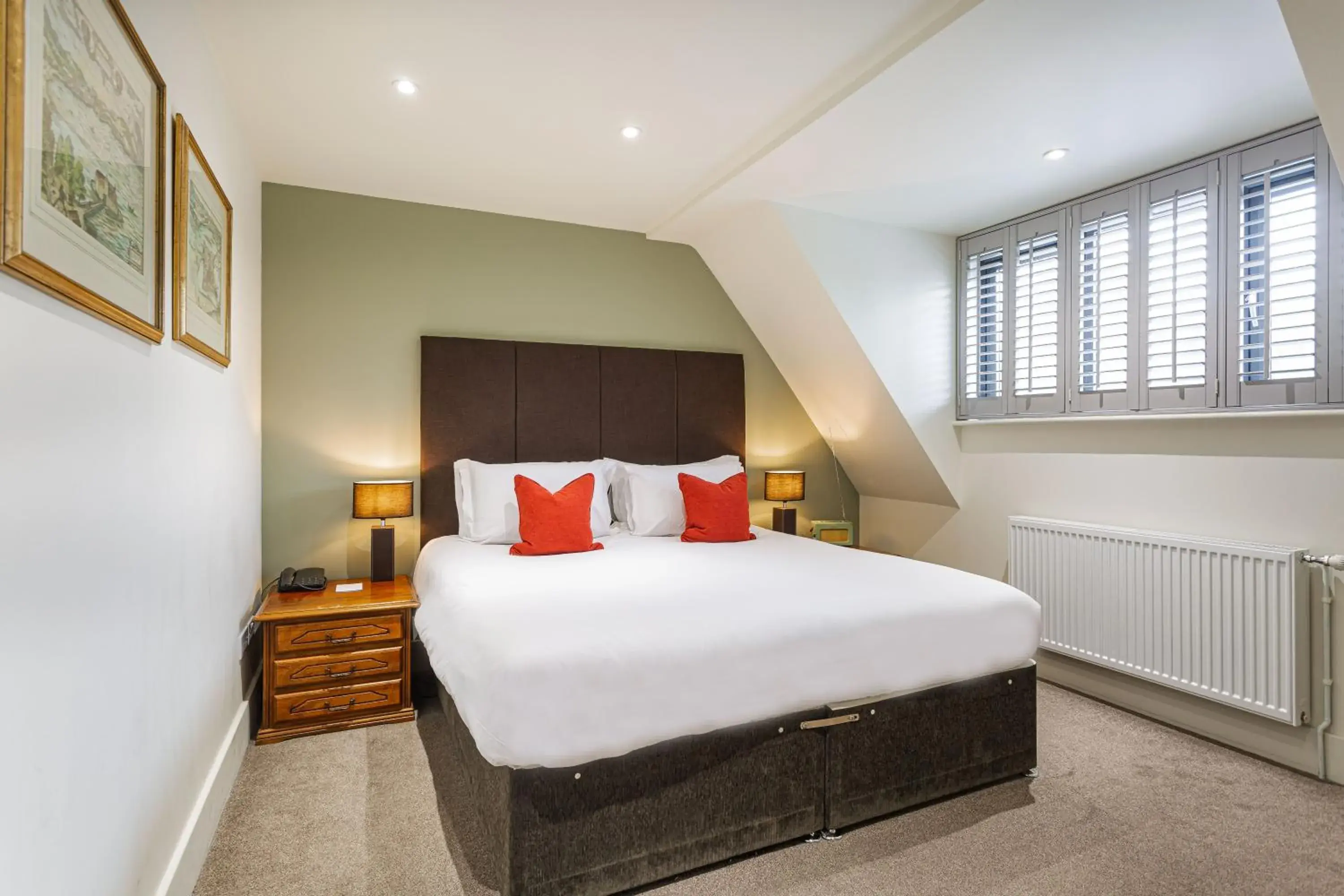 Deluxe Family Room in Forest Park Country Hotel & Inn, Brockenhurst, New Forest, Hampshire - The Coaching Inn Group Deluxe Family Room in Forest Park Country Hotel & Inn, Brockenhurst, New Forest, Hampshire - The Coaching Inn Group