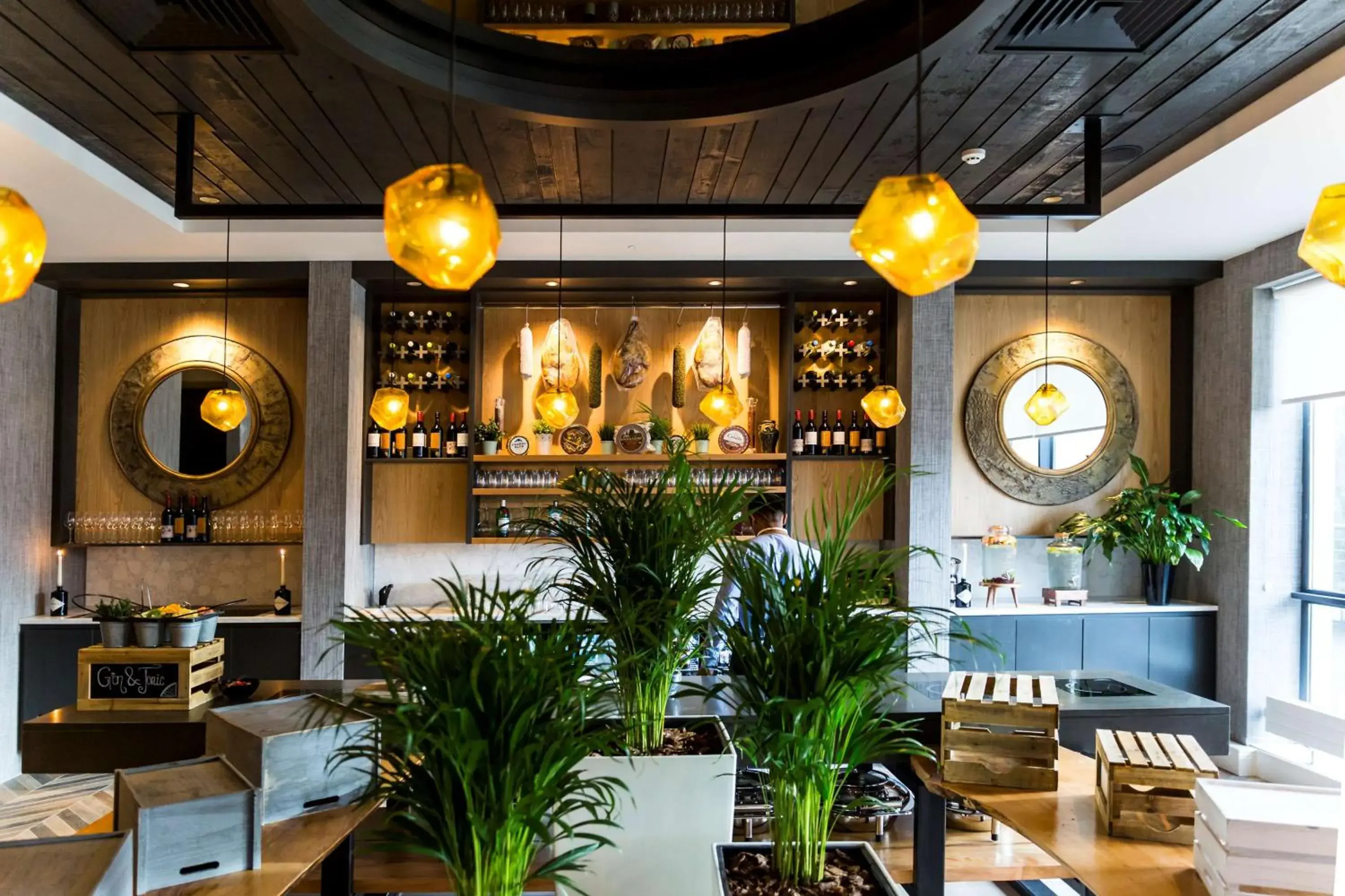 Restaurant/places to eat in Radisson Blu Hotel Dublin Airport Restaurant/places to eat in Radisson Blu Hotel Dublin Airport