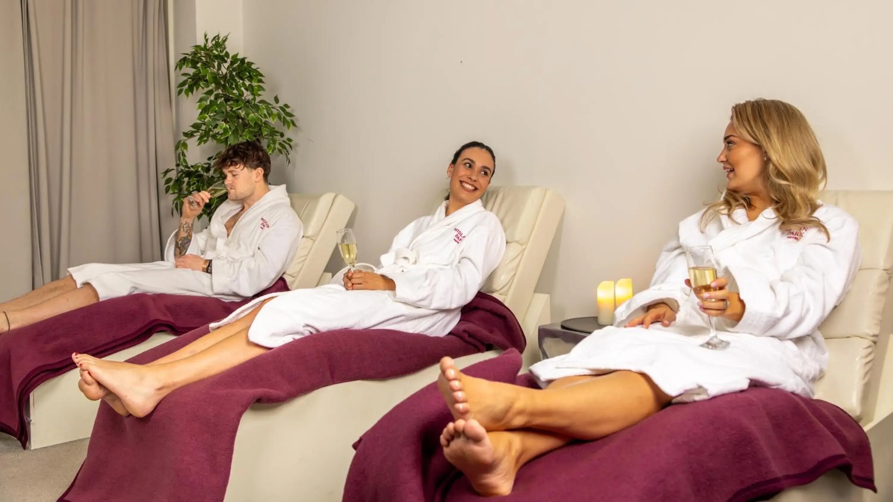 Spa and wellness centre/facilities in Midlands Park Hotel Spa and wellness centre/facilities in Midlands Park Hotel