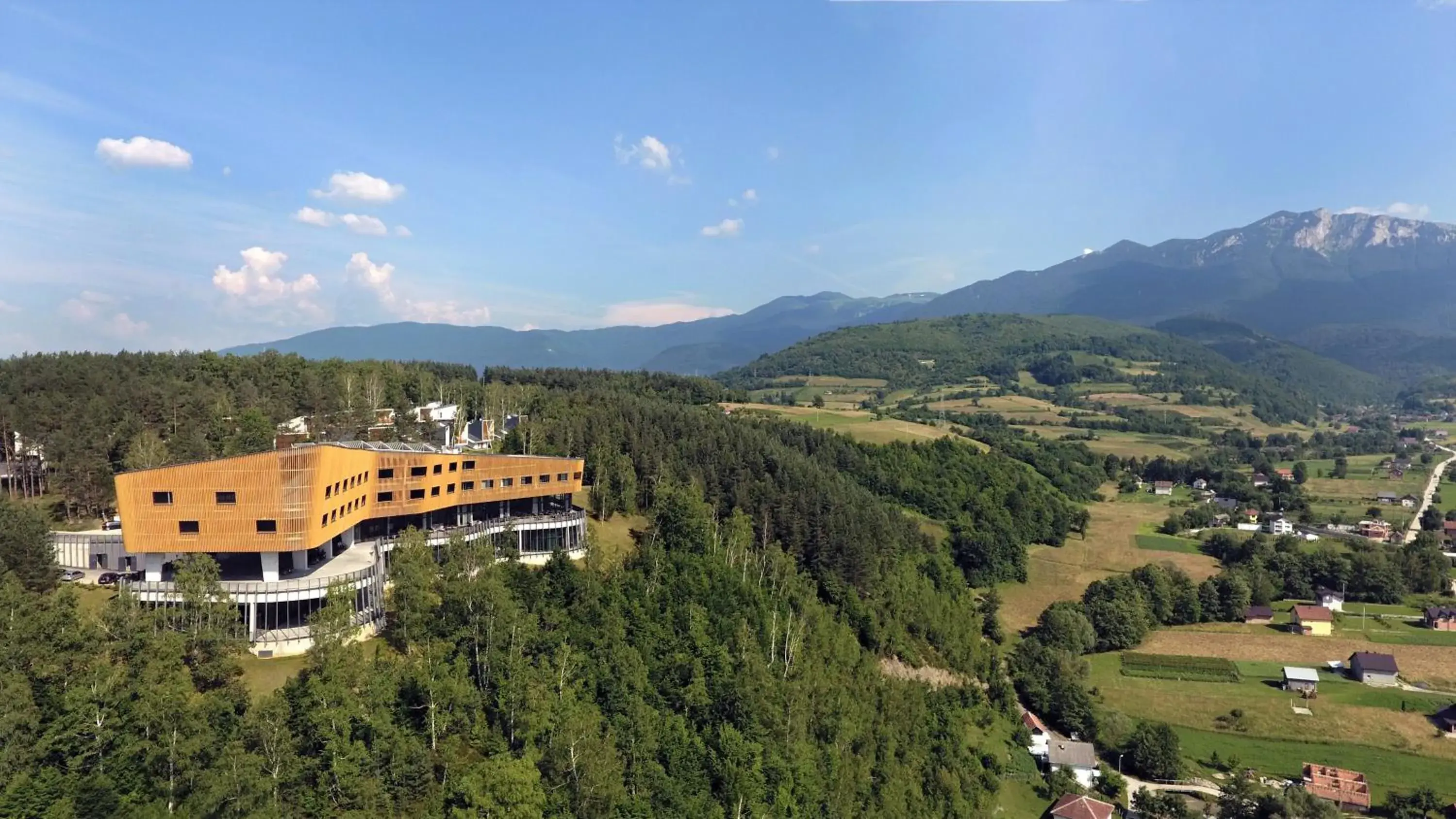 Property building in Tarcin Forest Resort & Spa Sarajevo - MGallery Collection Property building in Tarcin Forest Resort & Spa Sarajevo - MGallery Collection